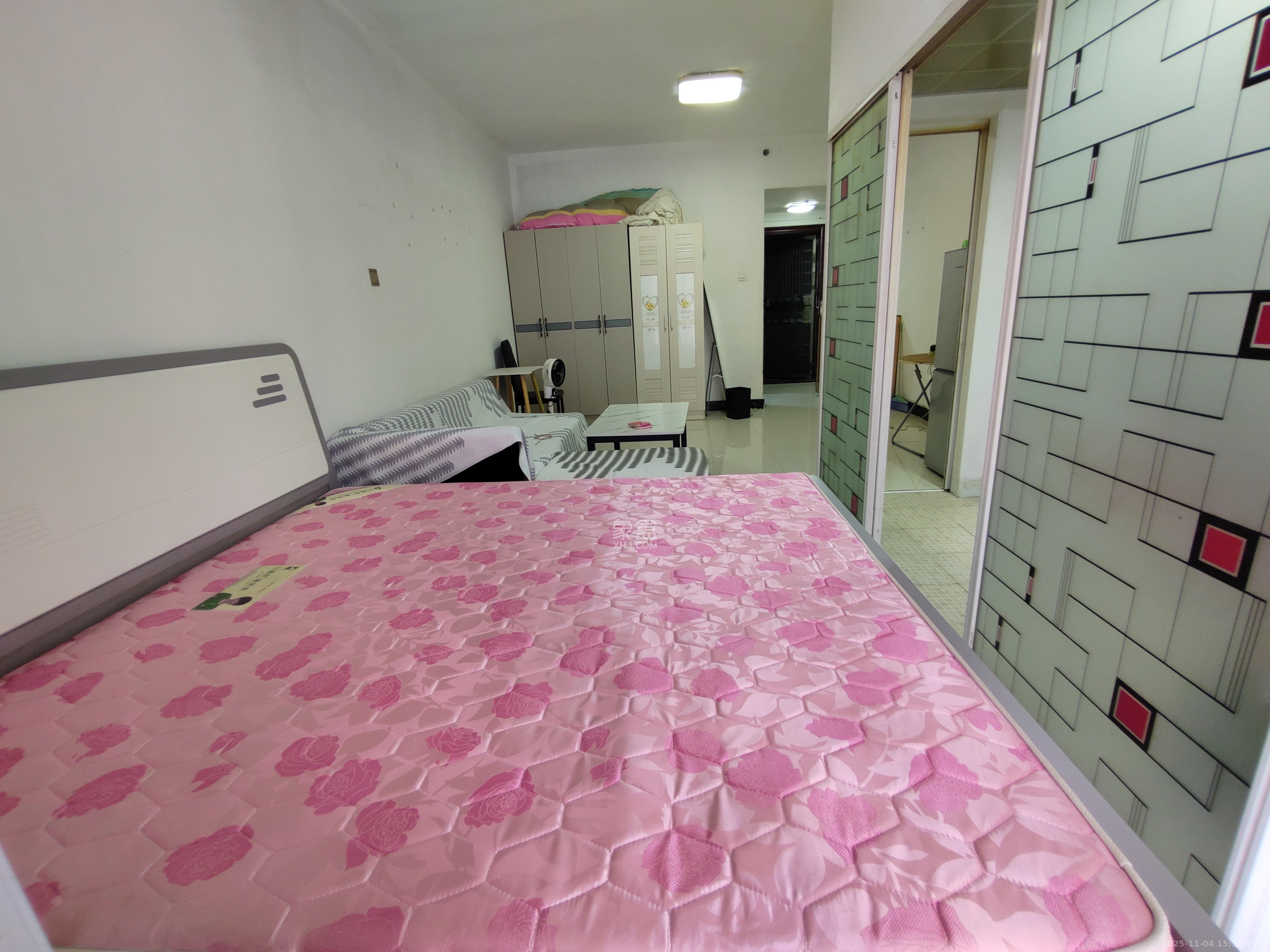 时代星城 1室1厅1卫 900.0元/月 时代星城 1室1厅1卫 900.0元/月室内图