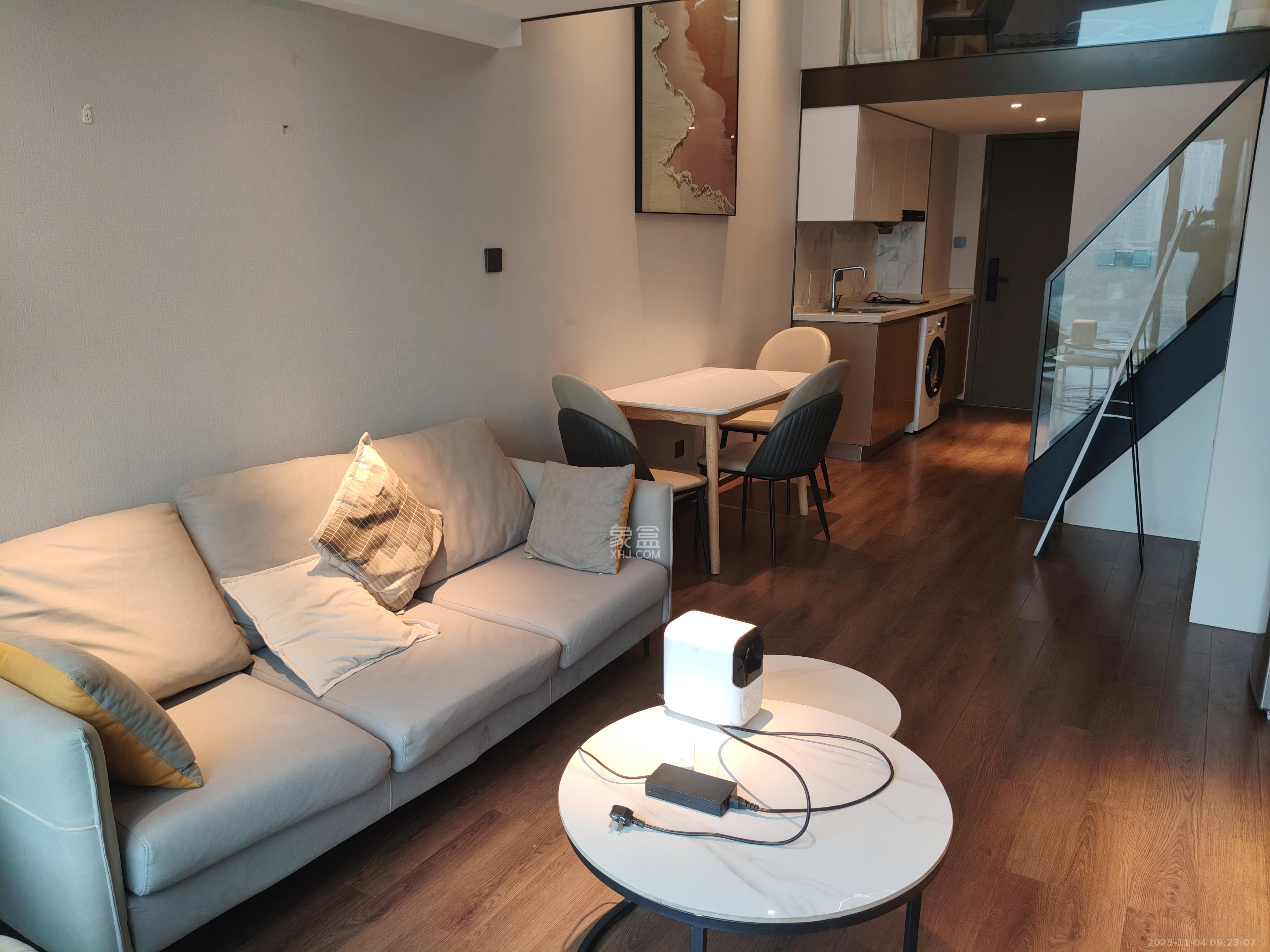 达美寰宇中心  1室0厅0卫    3000.0元/月室内图