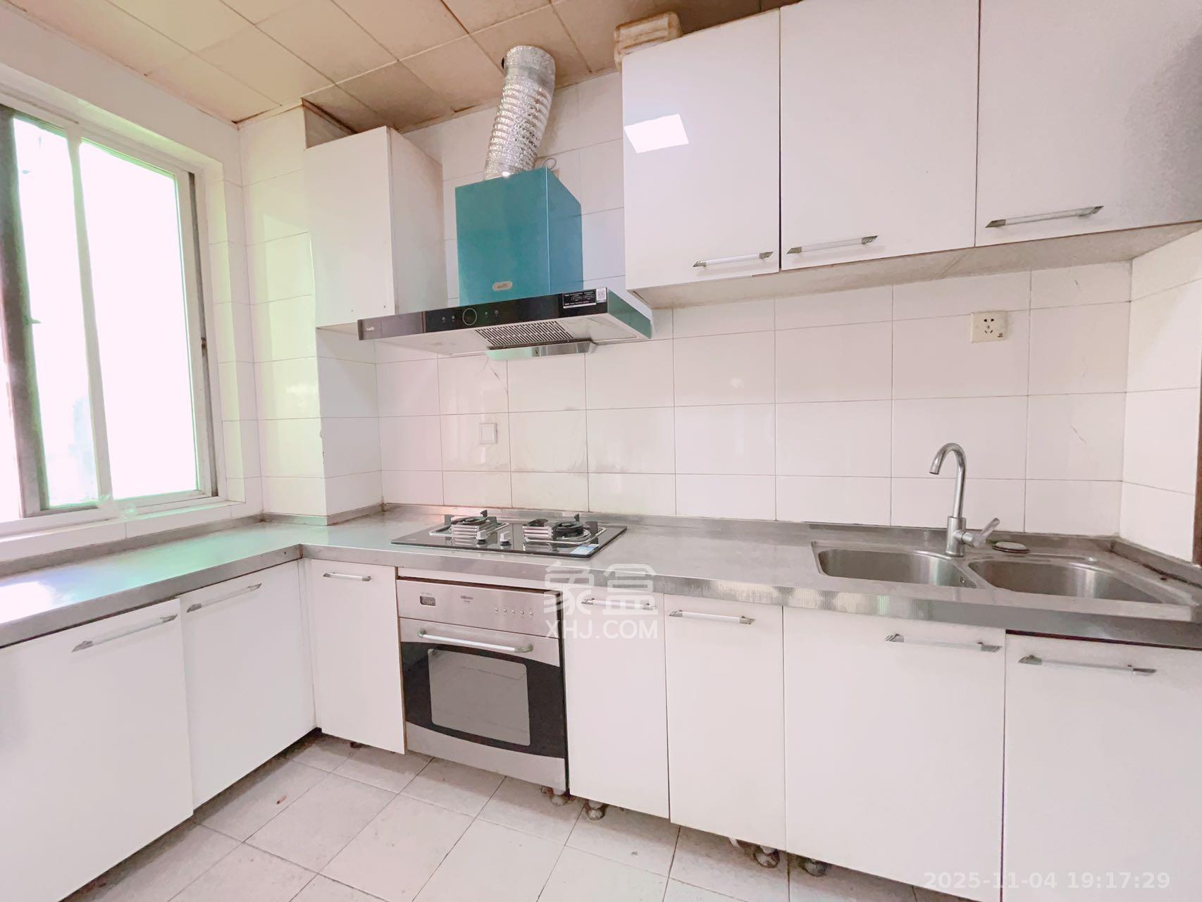 万事佳景园  3室1厅1卫    1900.0元/月室内图