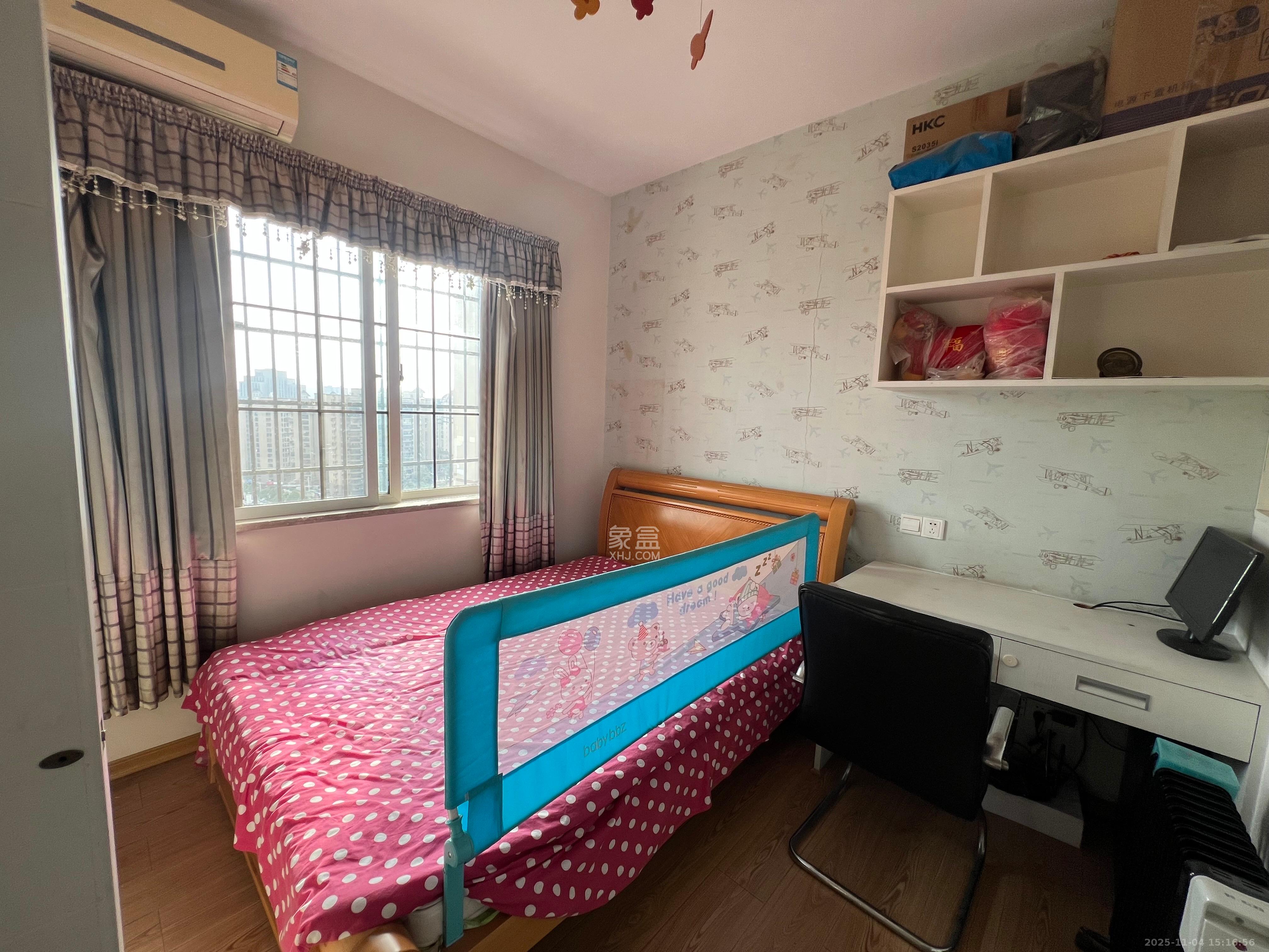 沁园春御院  3室2厅2卫    3000.0元/月室内图