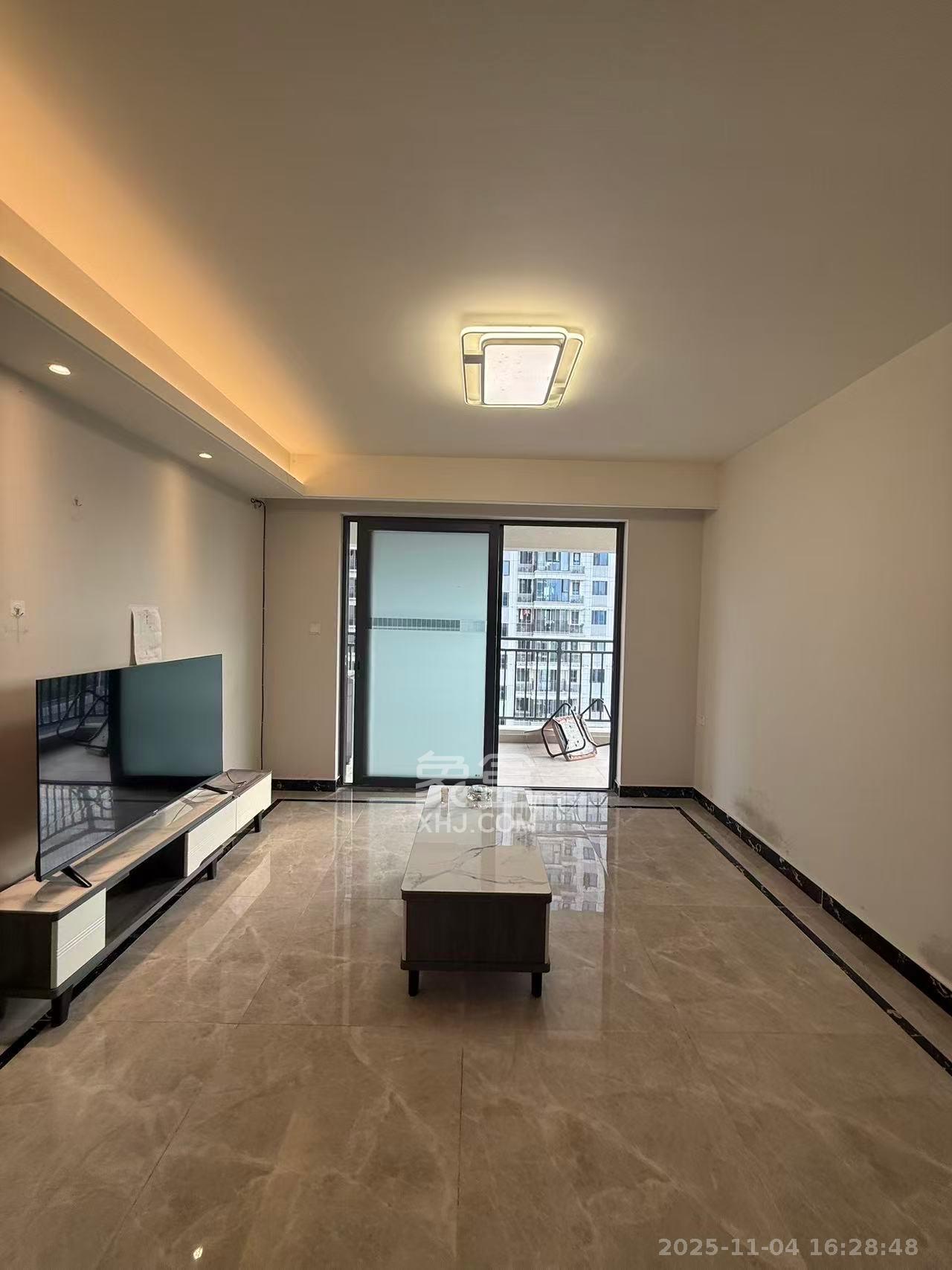 保利中环广场（保利中悦苑）  4室2厅2卫    4250.0元/月