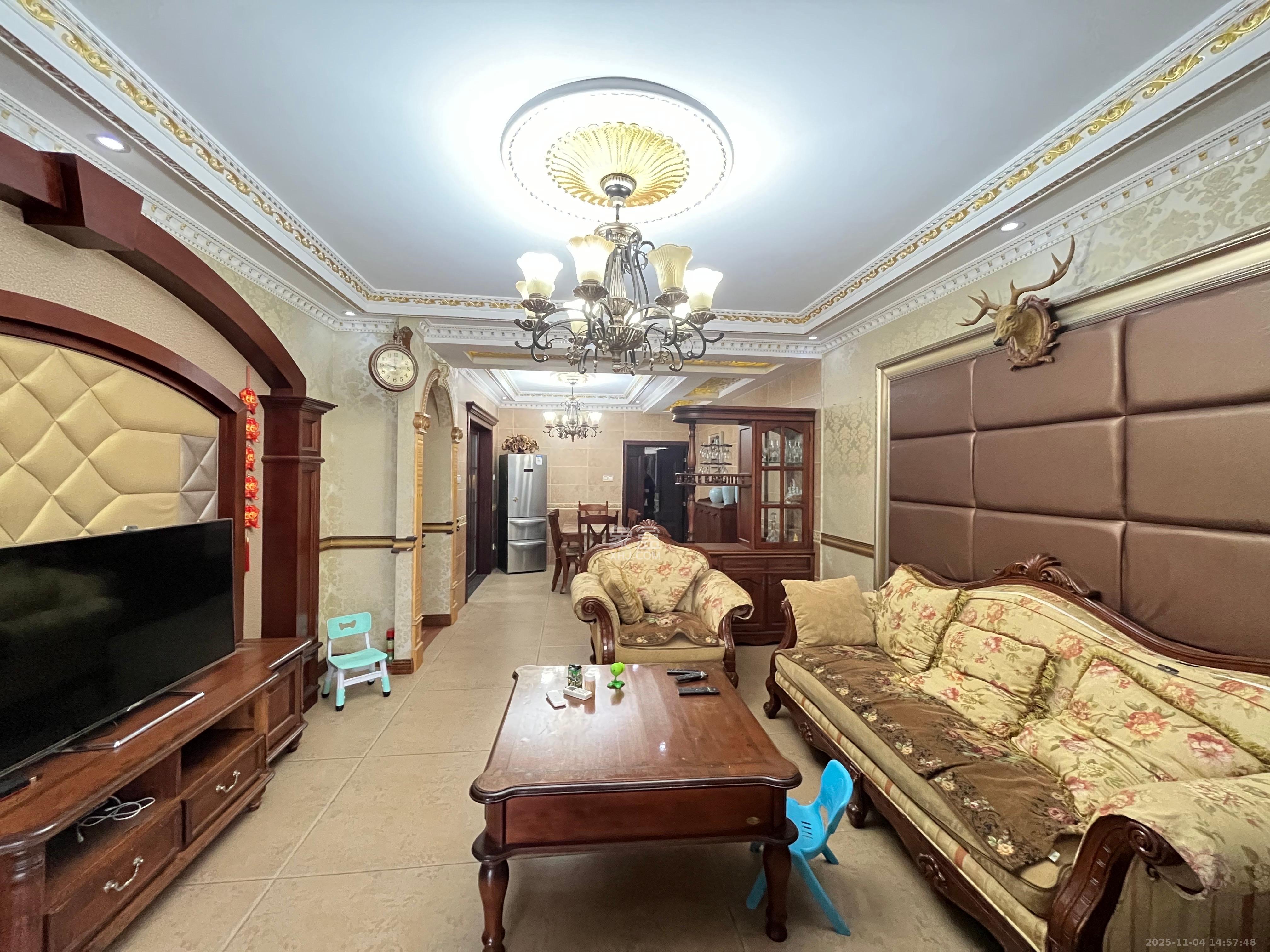 永祺西京 3室2厅2卫 4500.0元/月 永祺西京 3室2厅2卫 4500.0元/月室内图