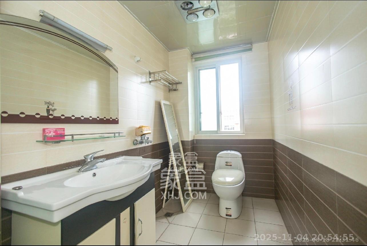 筑梦园  3室2厅2卫    2400.0元/月室内图