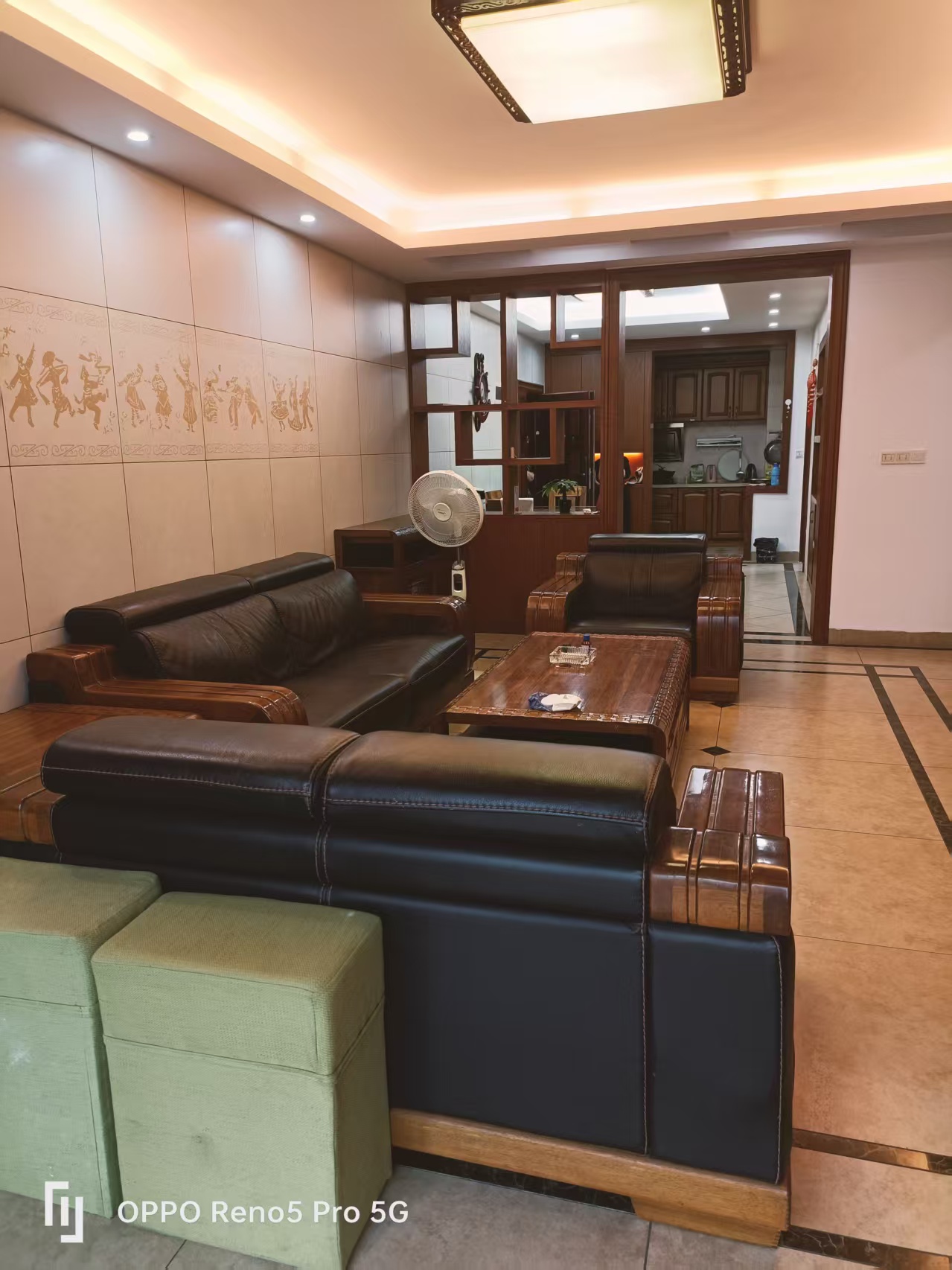 爱民苑综合楼  1室1厅1卫    1300.0元/月室内图