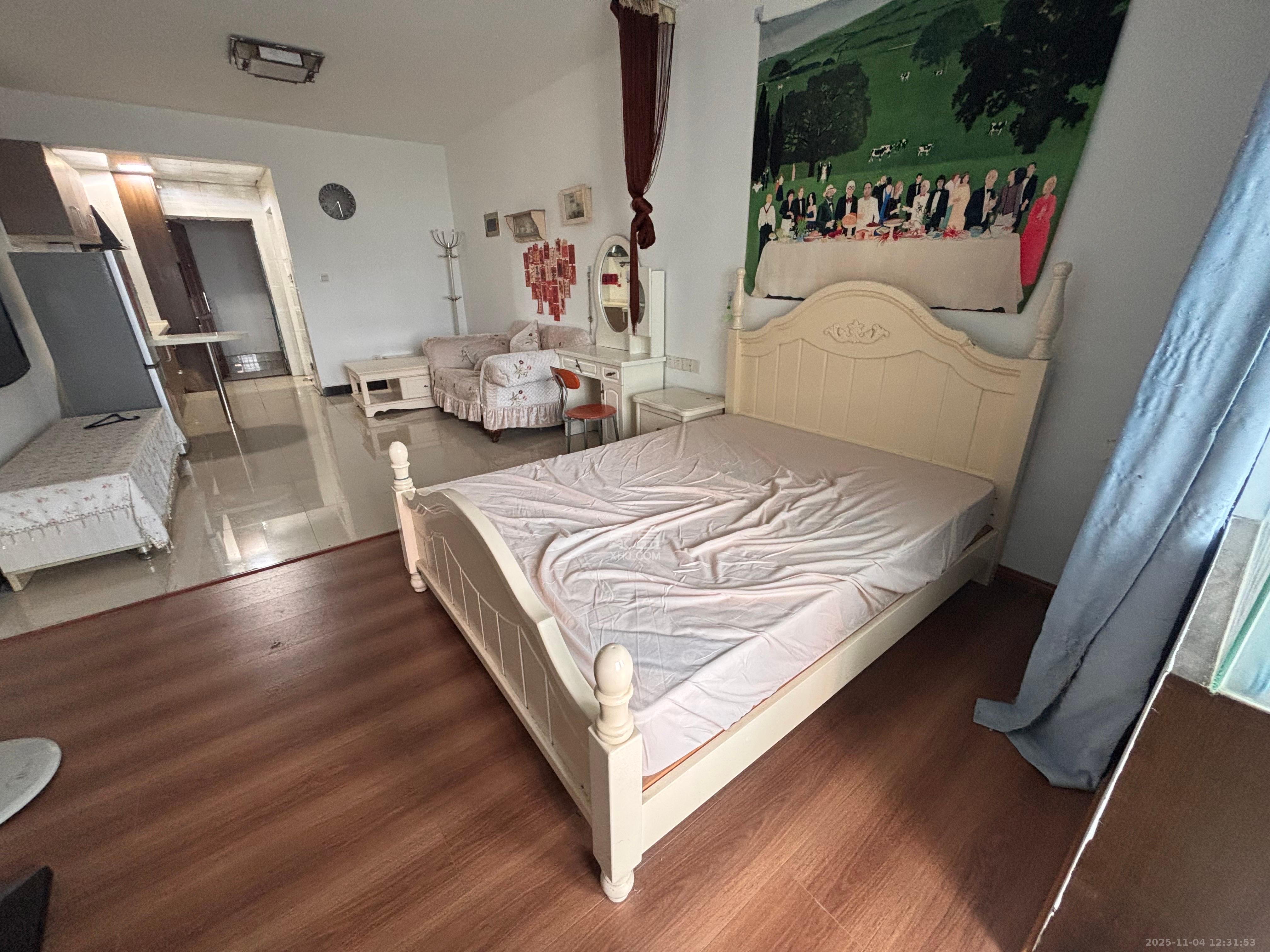 华府壹航线 1室1厅1卫 1400.0元/月 华府壹航线 1室1厅1卫 1400.0元/月室内图