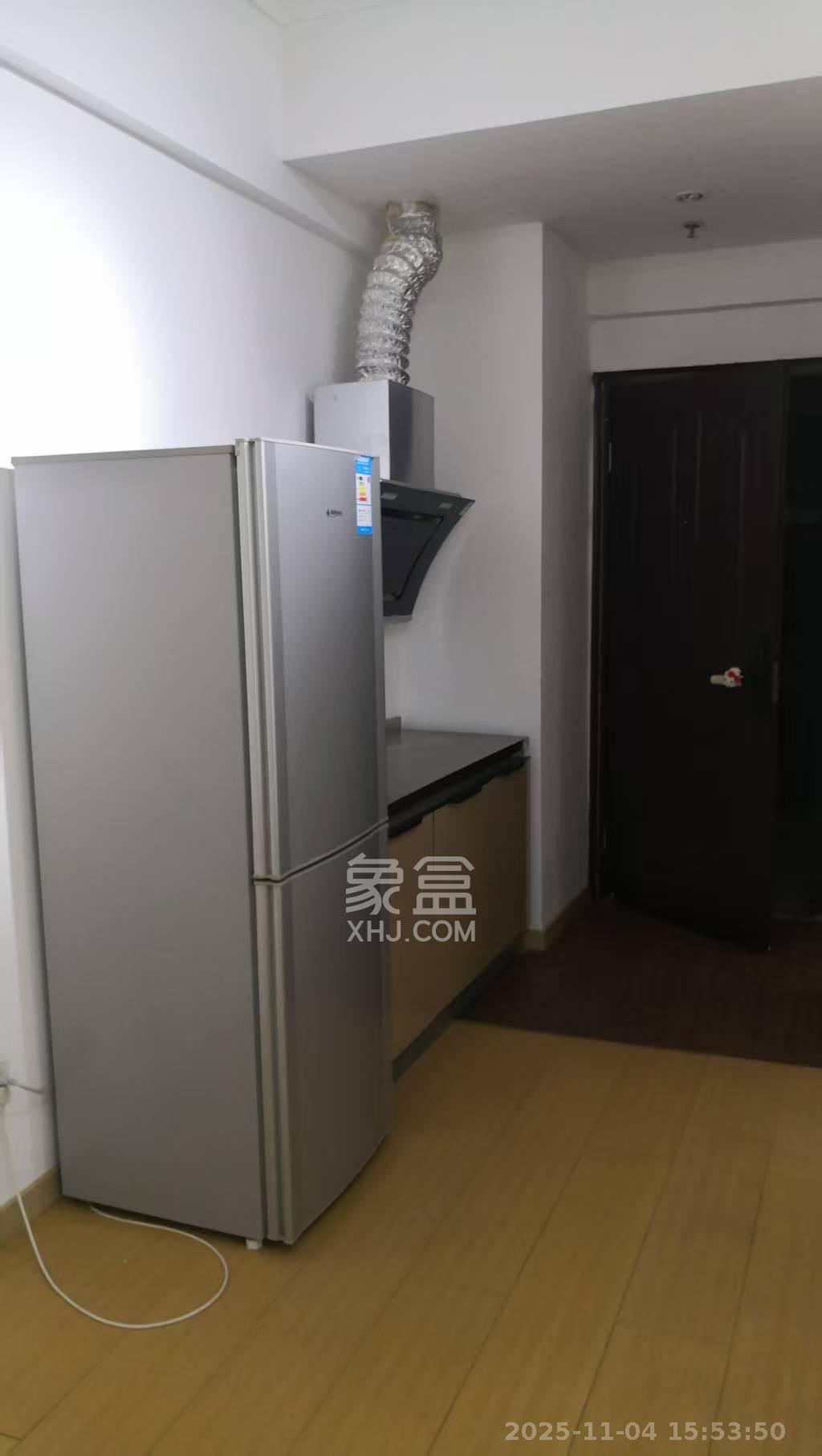 长远华樟名府 1室1厅1卫 1380.0元/月 长远华樟名府 1室1厅1卫 1380.0元/月室内图