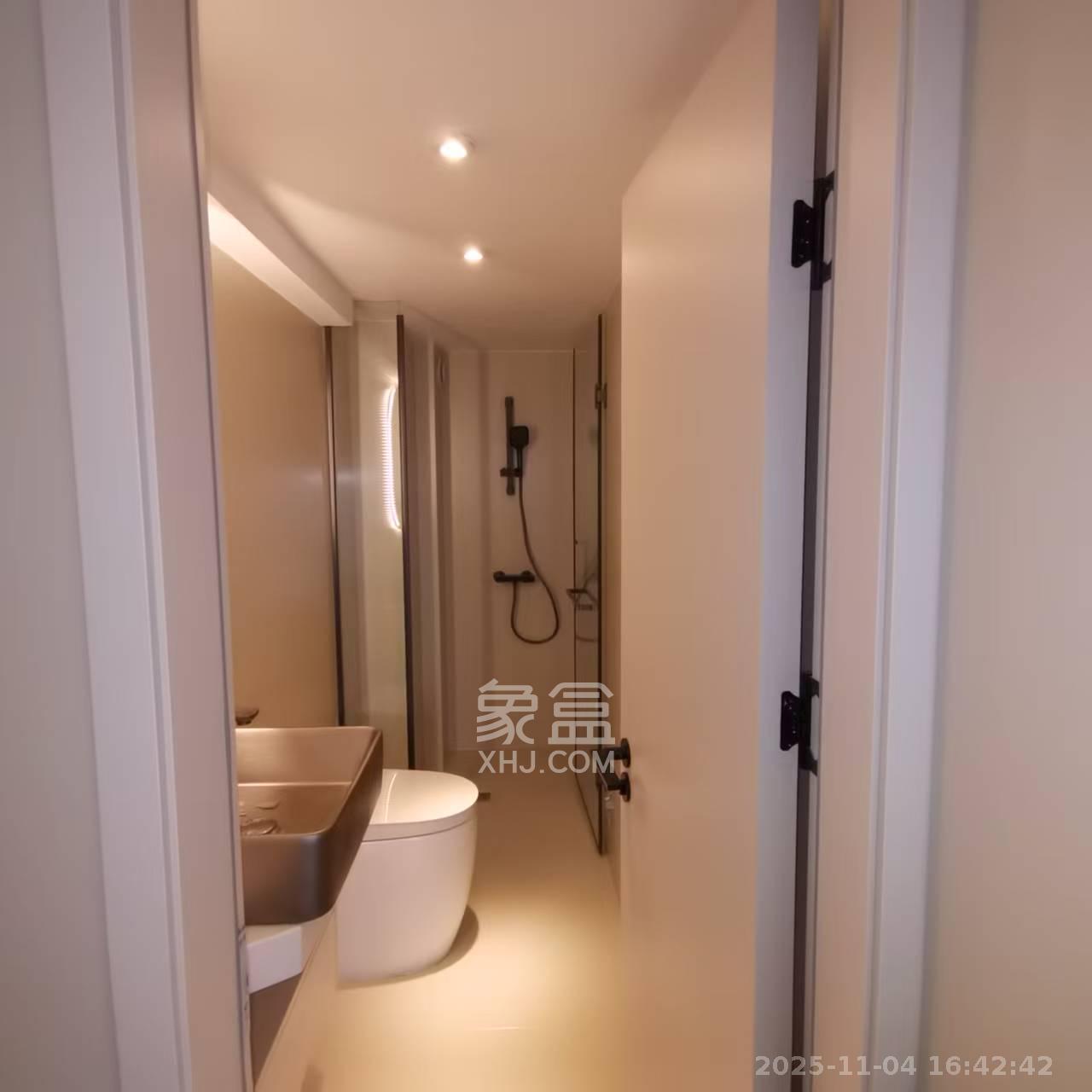 卓越中寰  1室1厅1卫    1550.0元/月室内图