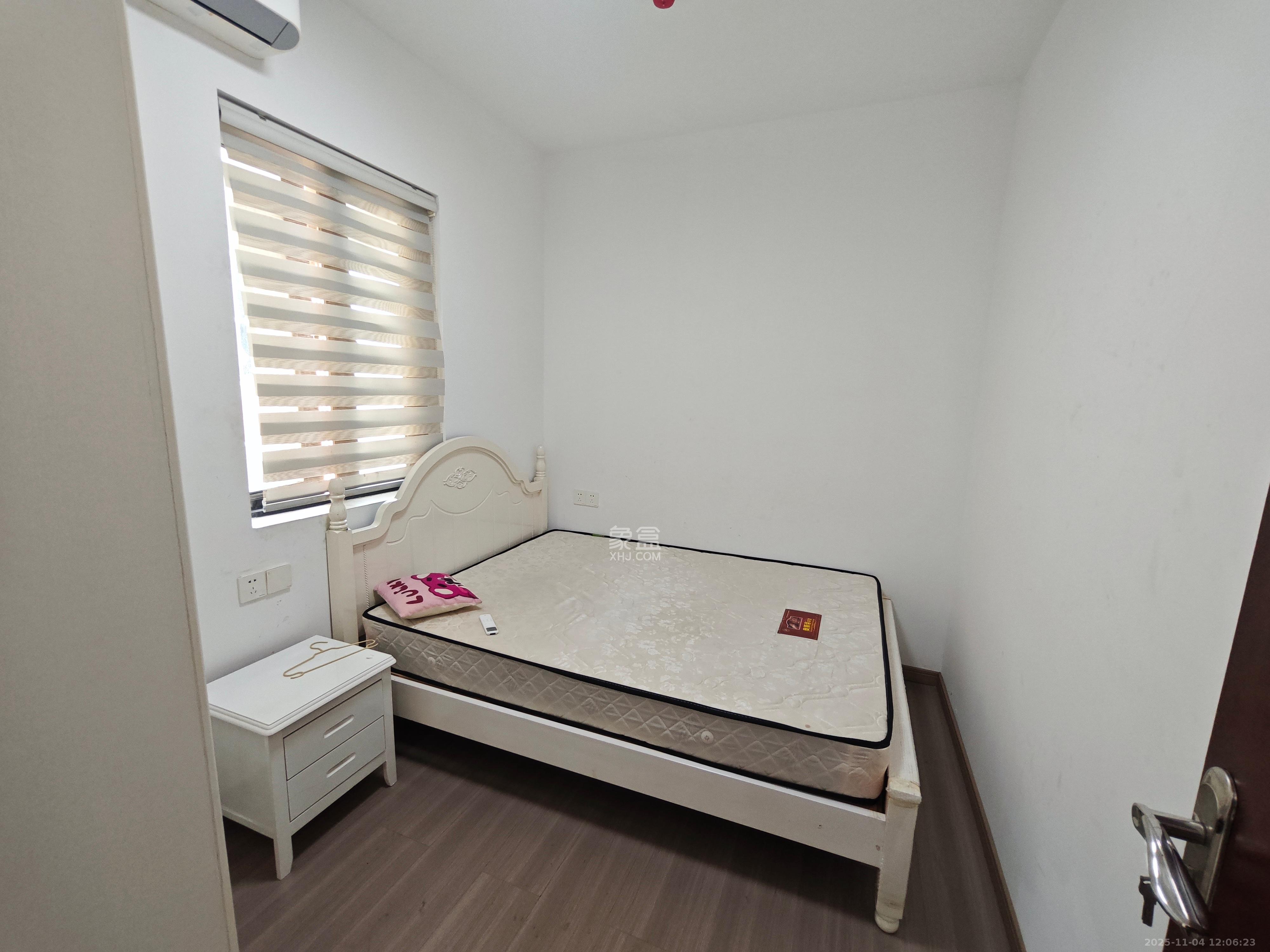 碧桂园城市之光  2室2厅1卫    2300.0元/月室内图