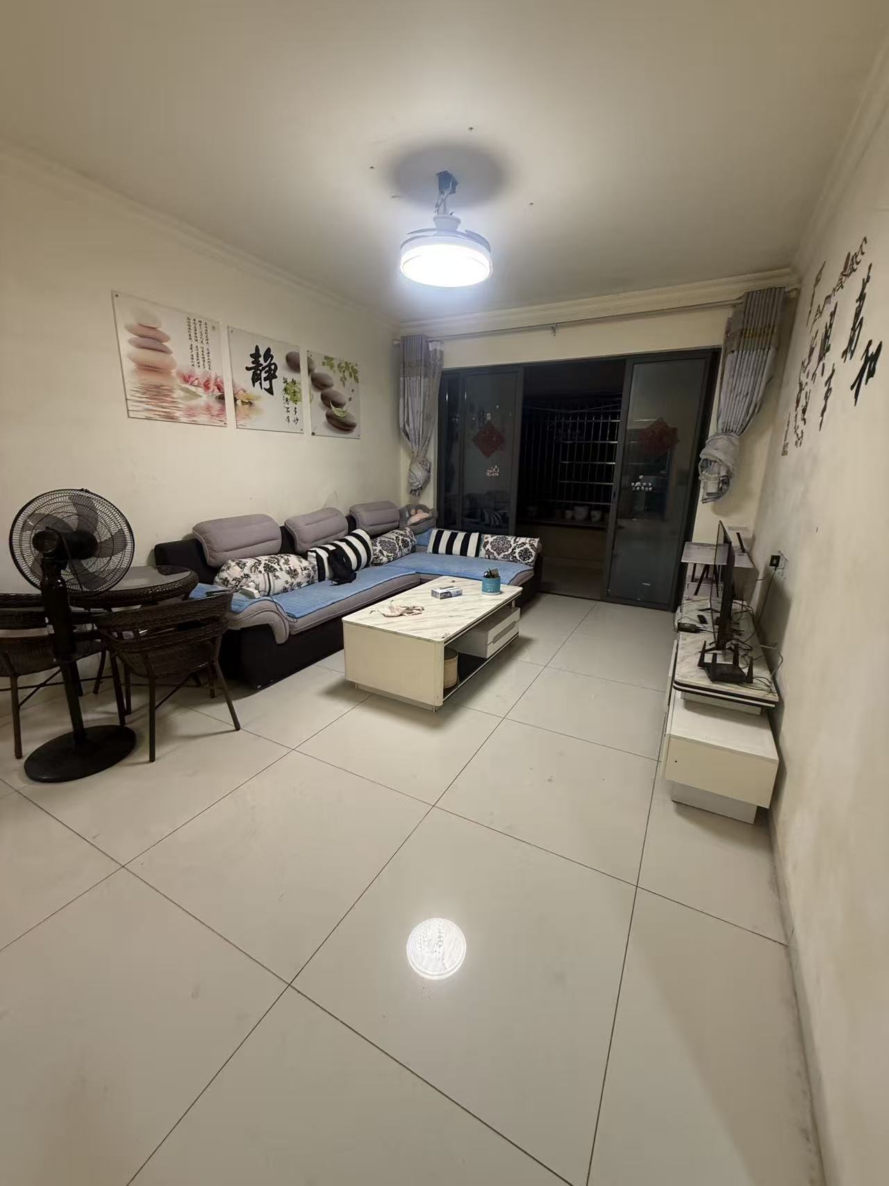 碧桂园  3室2厅2卫    62.8万室内图1