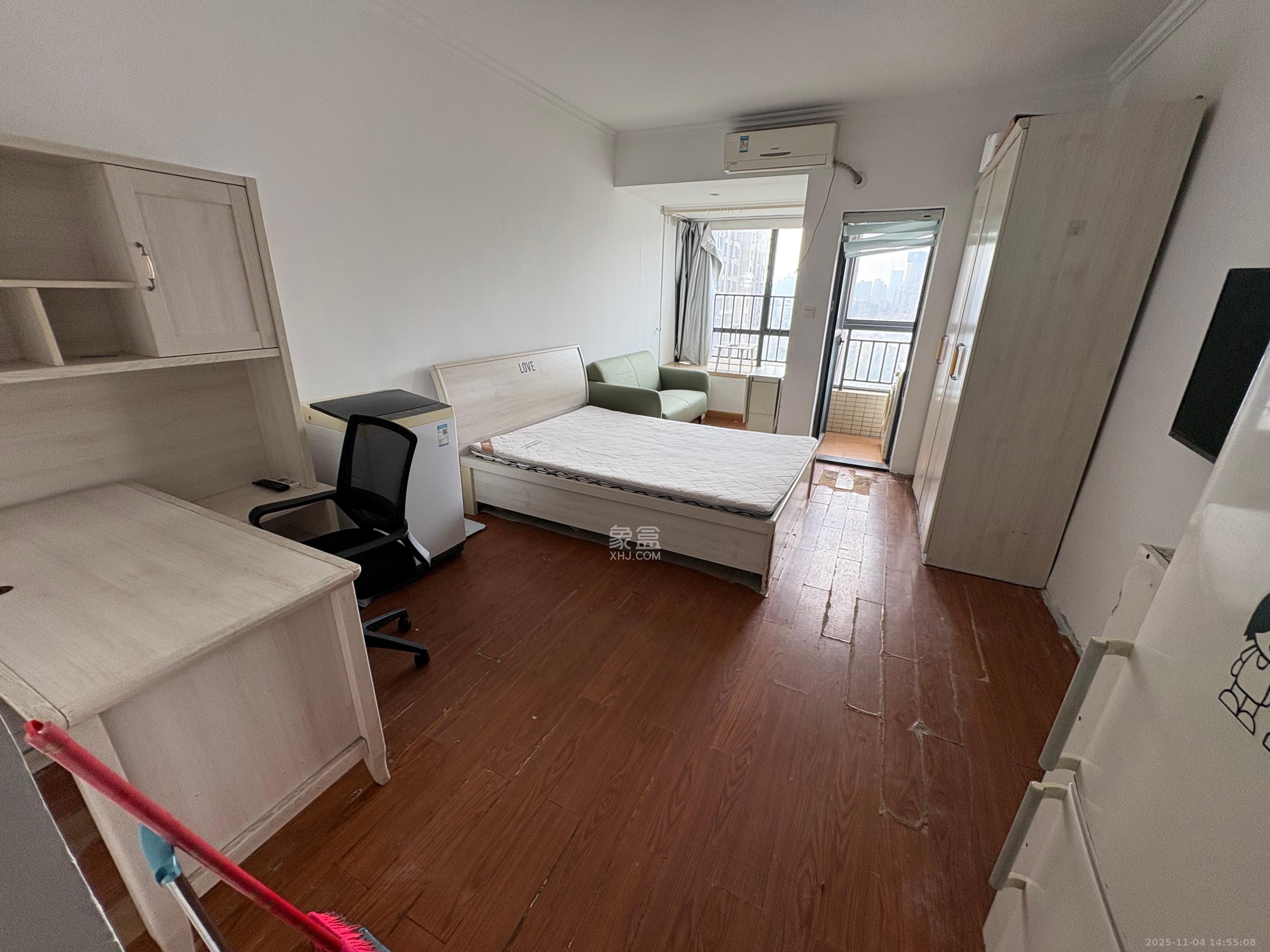 兰亭优壳（隽峰苑）  1室1厅1卫    1300.0元/月