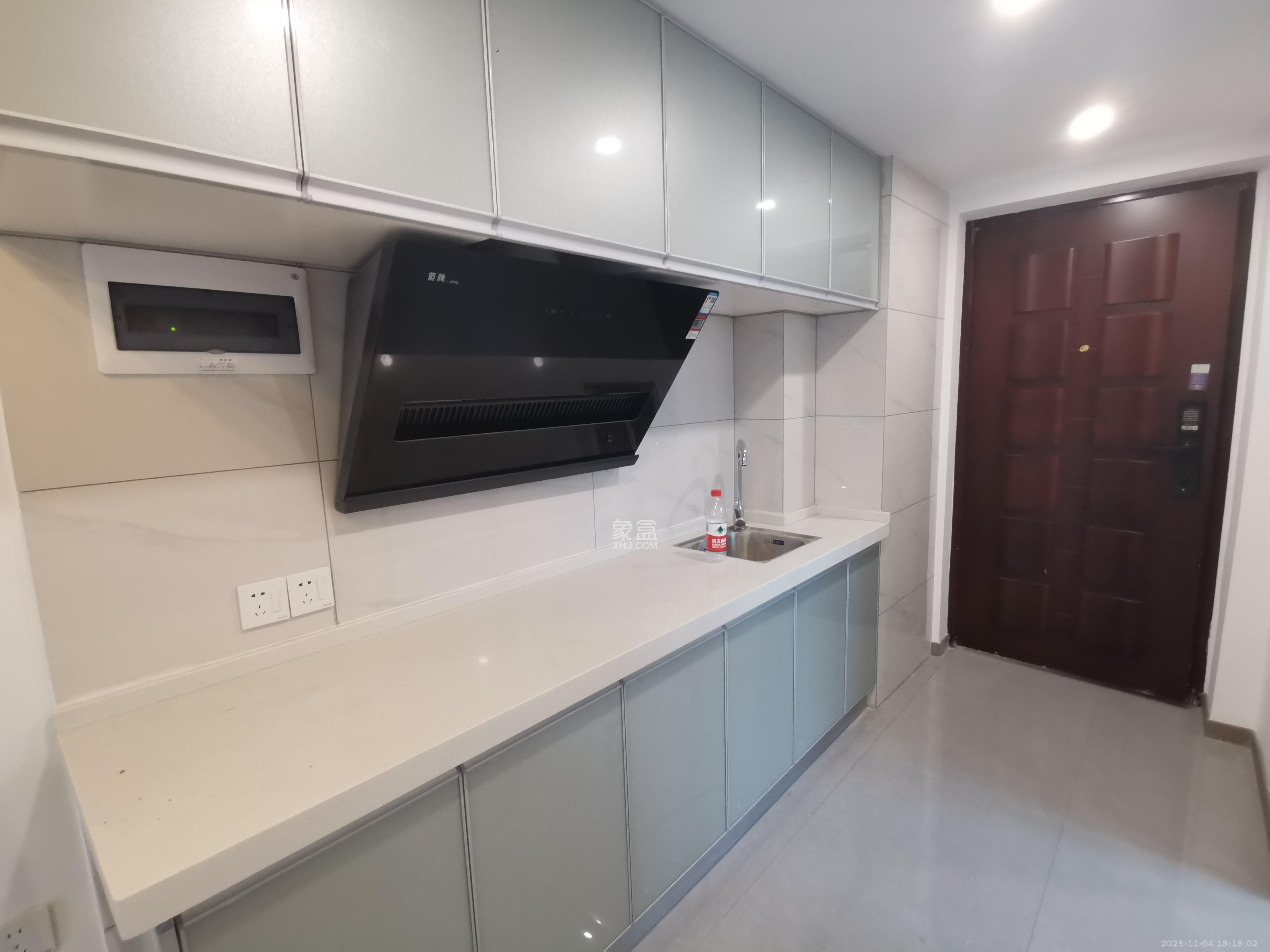 嘉宇银杉（嘉宇西苑）  2室1厅0卫    1800.0元/月室内图