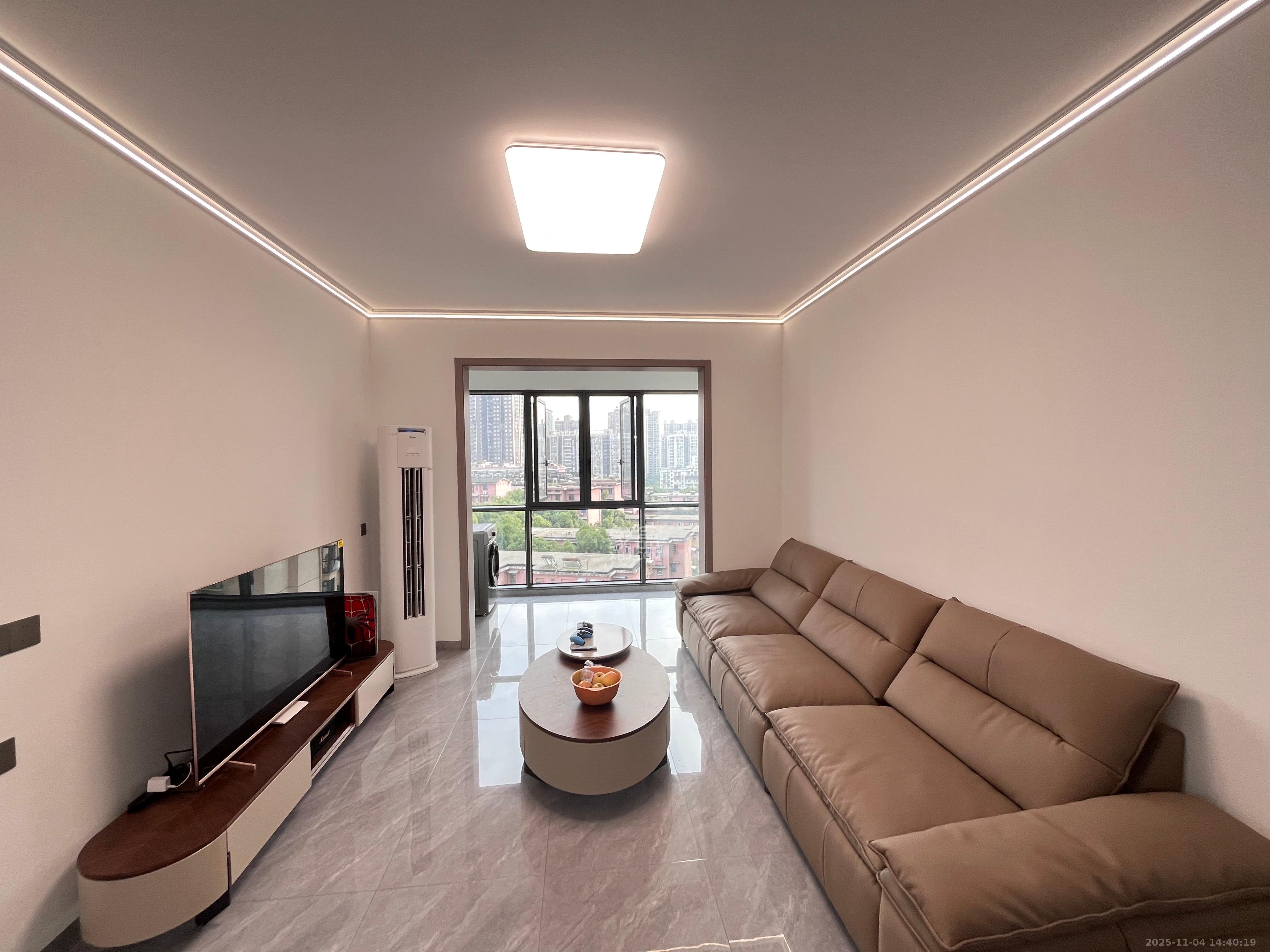 岭福家苑（天心佳苑）  2室2厅1卫    3200.0元/月室内图