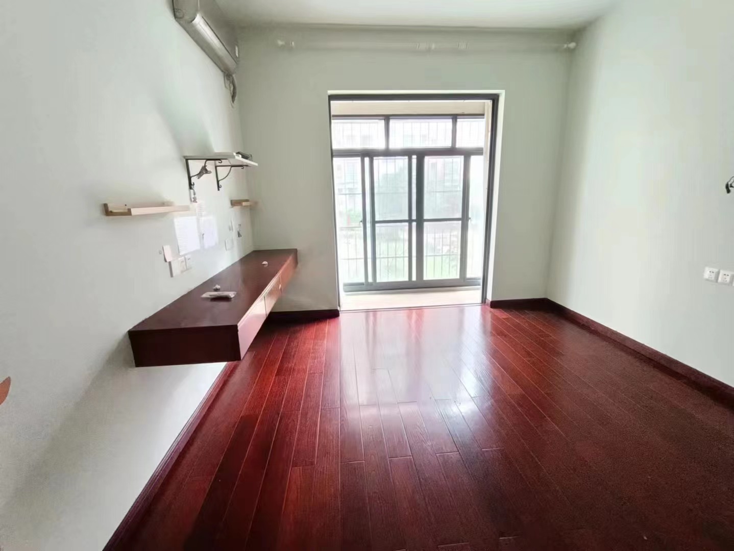 枫丹白露 3室2厅2卫 2800.0元/月 枫丹白露 3室2厅2卫 2800.0元/月室内图