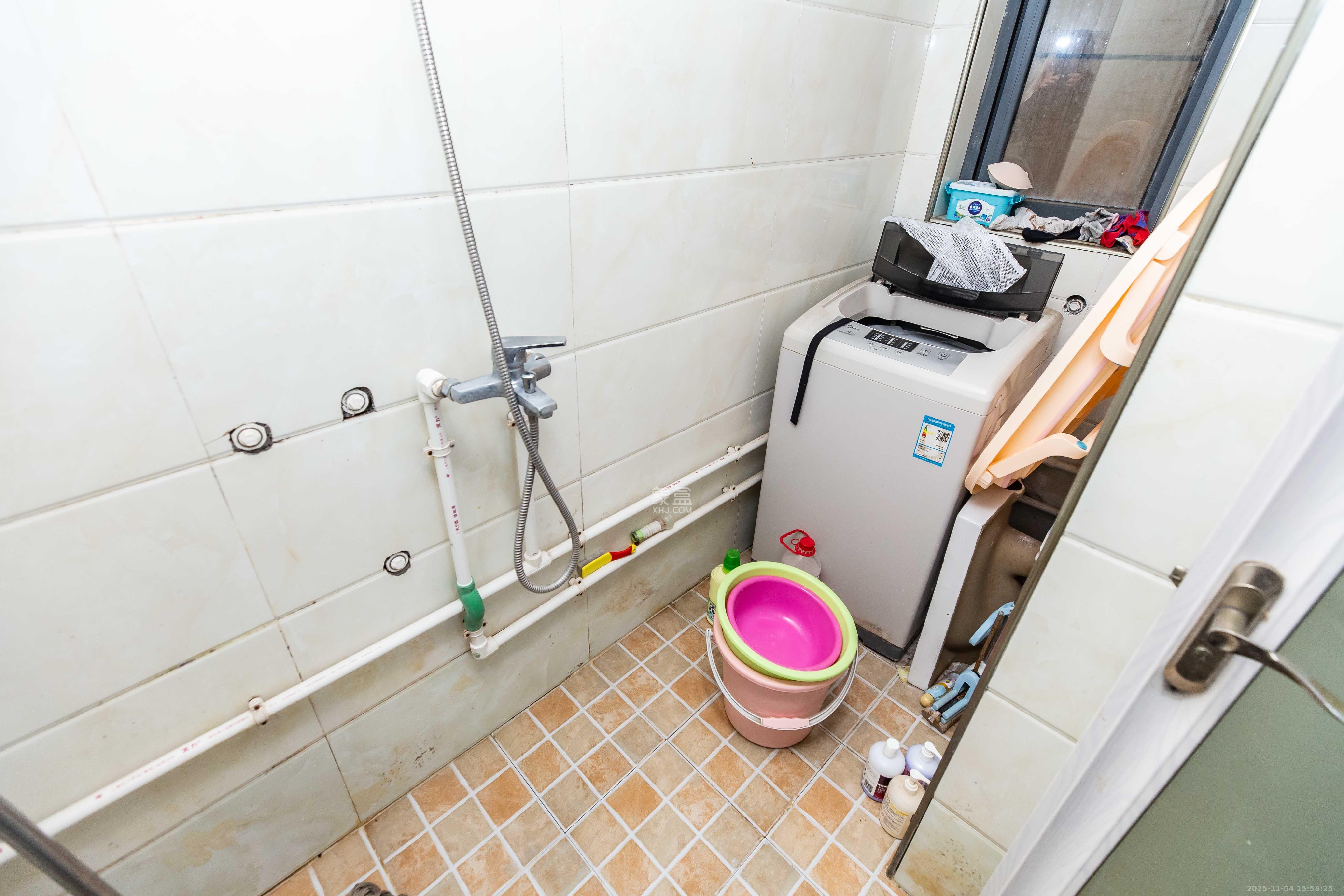 荣盛花语馨苑 2室1厅1卫 1900.0元/月 荣盛花语馨苑 2室1厅1卫 1900.0元/月室内图