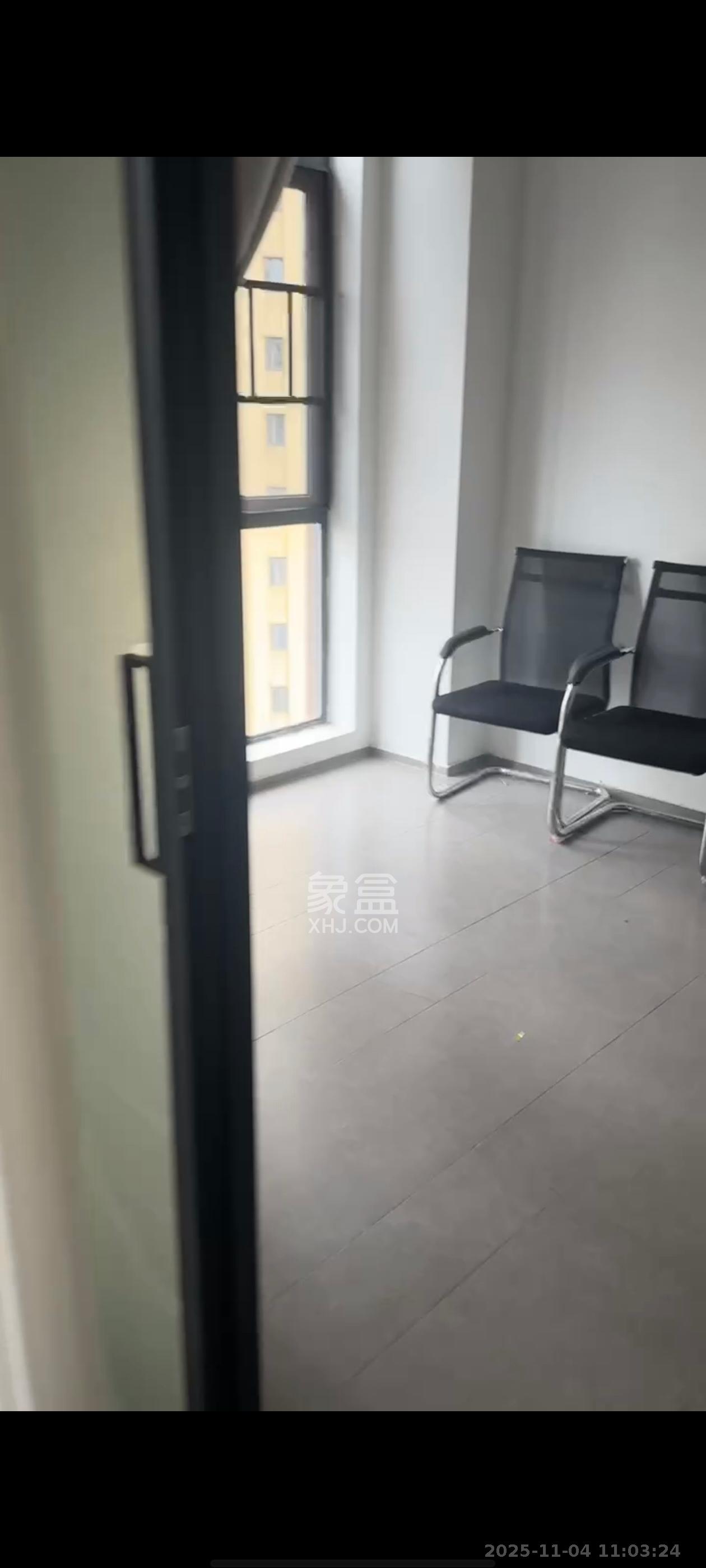 叠彩兰亭  1室1厅1卫    3500.0元/月室内图