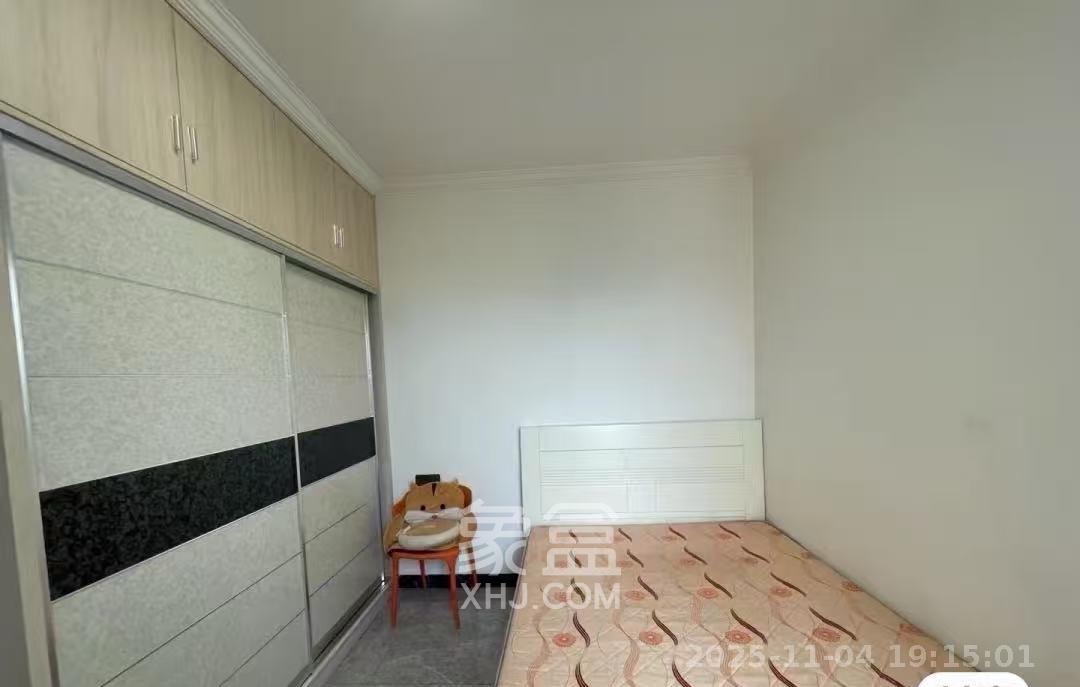 鑫利家园  2室1厅1卫    2200.0元/月室内图