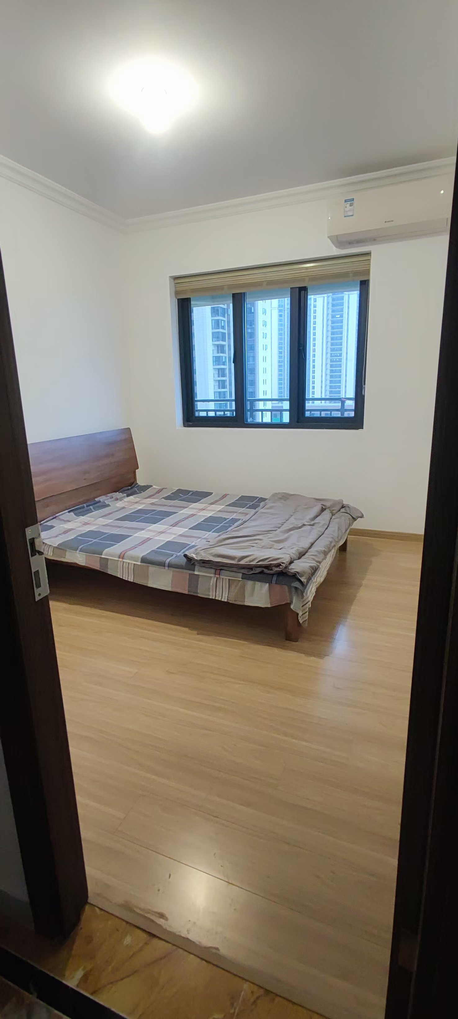 碧桂园梓山府 3室2厅2卫 1900.0元/月 碧桂园梓山府 3室2厅2卫 1900.0元/月室内图