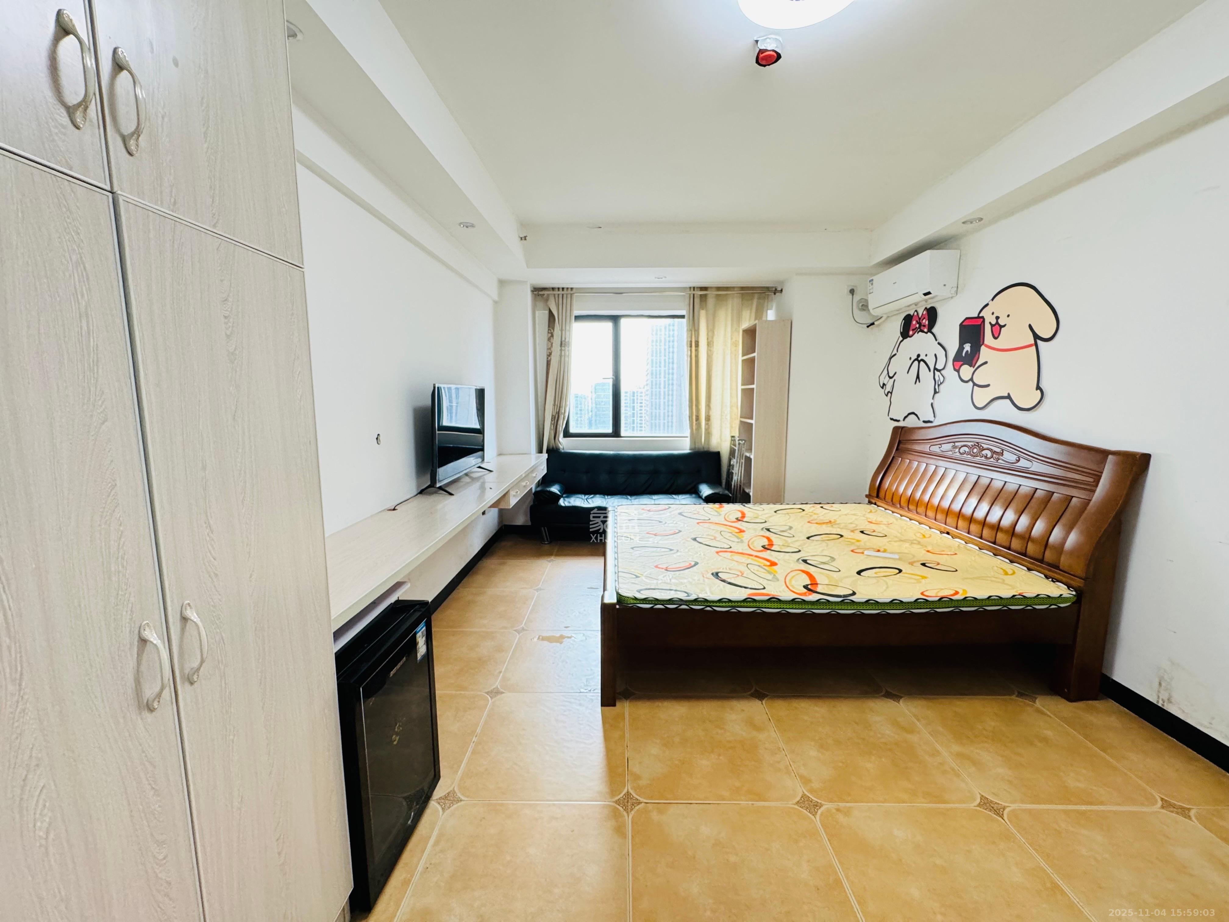 协信星澜汇  1室0厅1卫    1500.0元/月