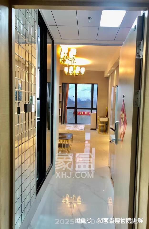 海伦春天  1室1厅1卫    1400.0元/月室内图