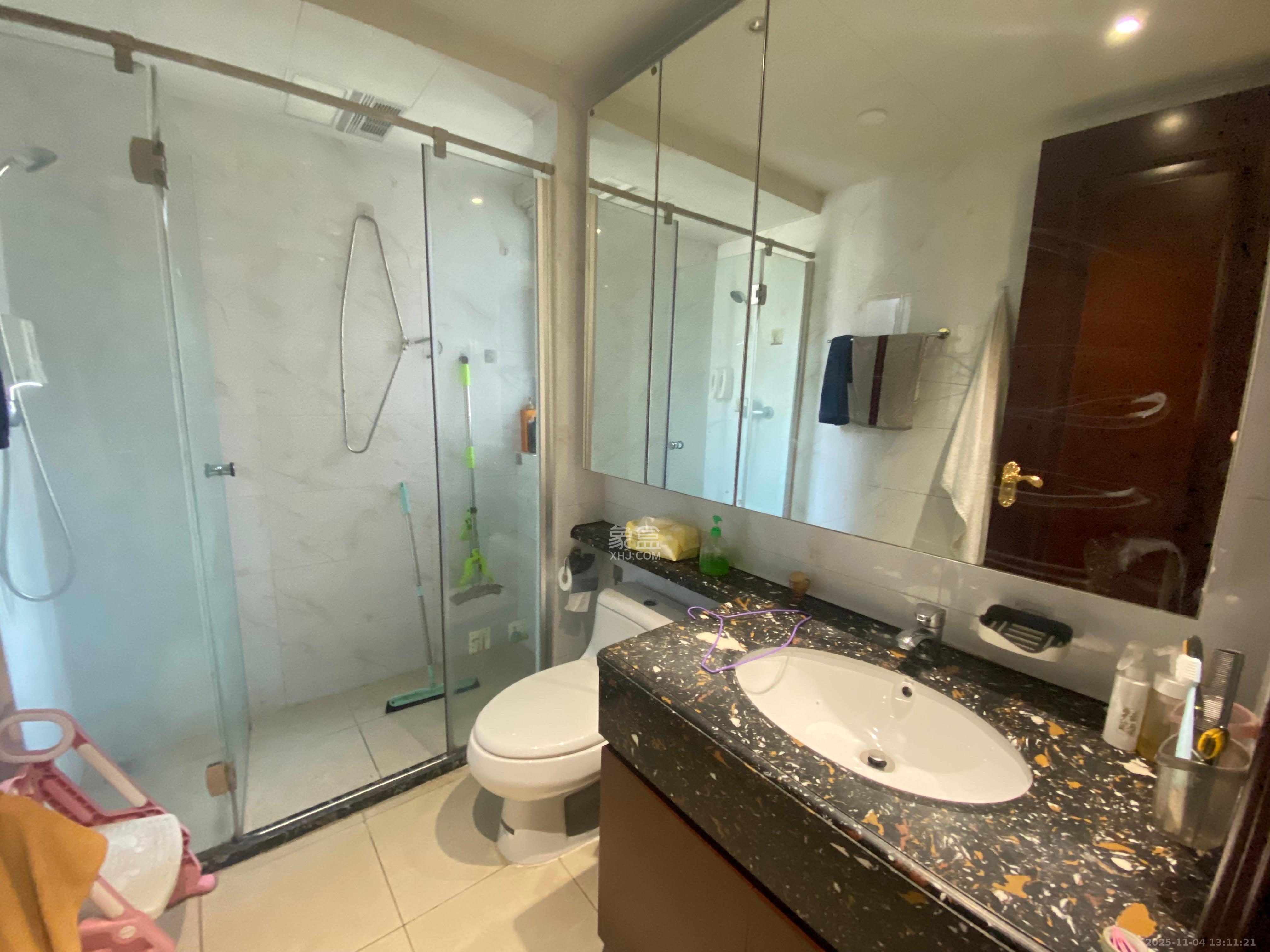 恒大国际广场 3室2厅2卫 2800.0元/月 恒大国际广场 3室2厅2卫 2800.0元/月室内图