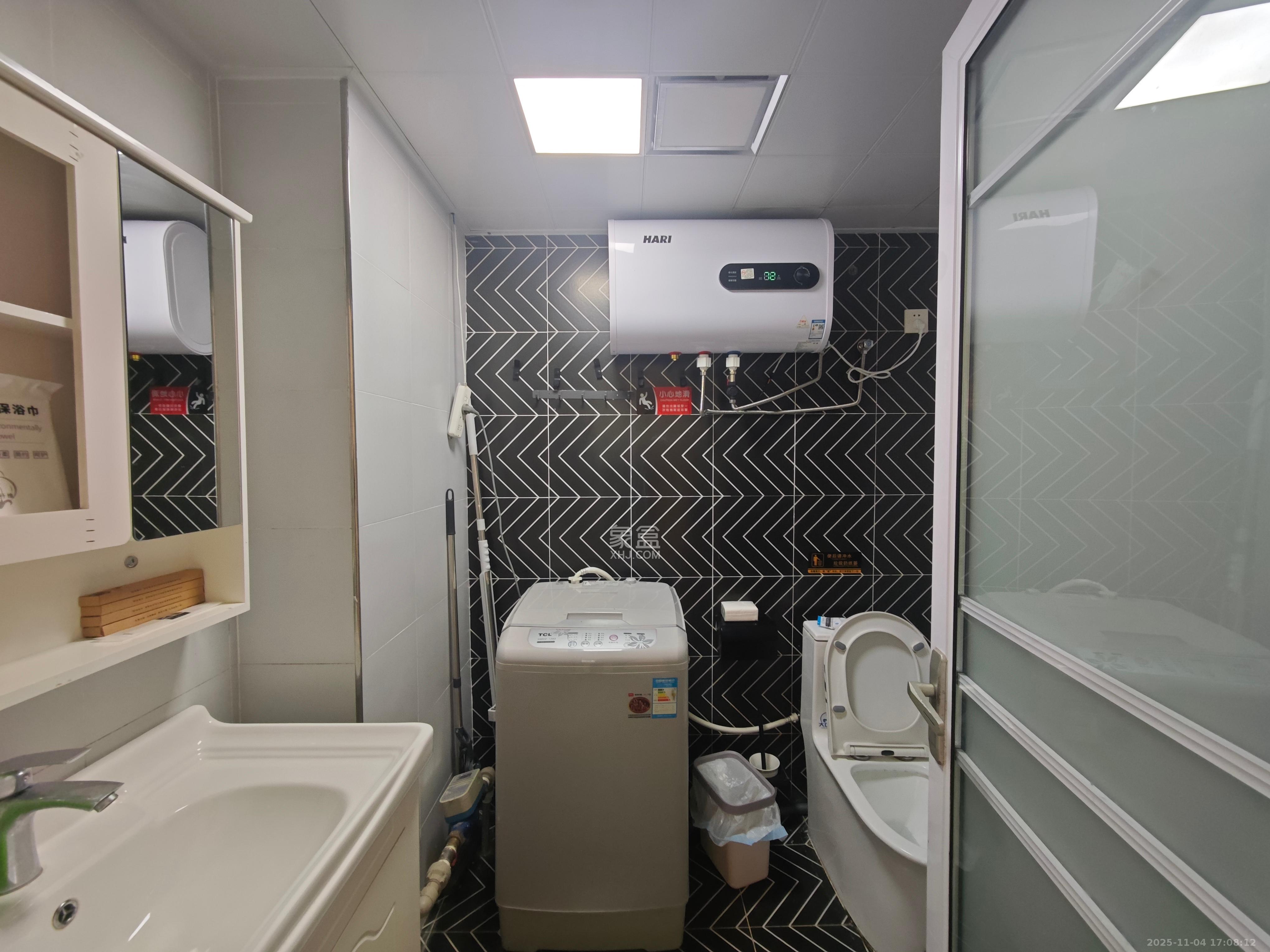 五一中央领御 1室1厅1卫 1900.0元/月 五一中央领御 1室1厅1卫 1900.0元/月室内图