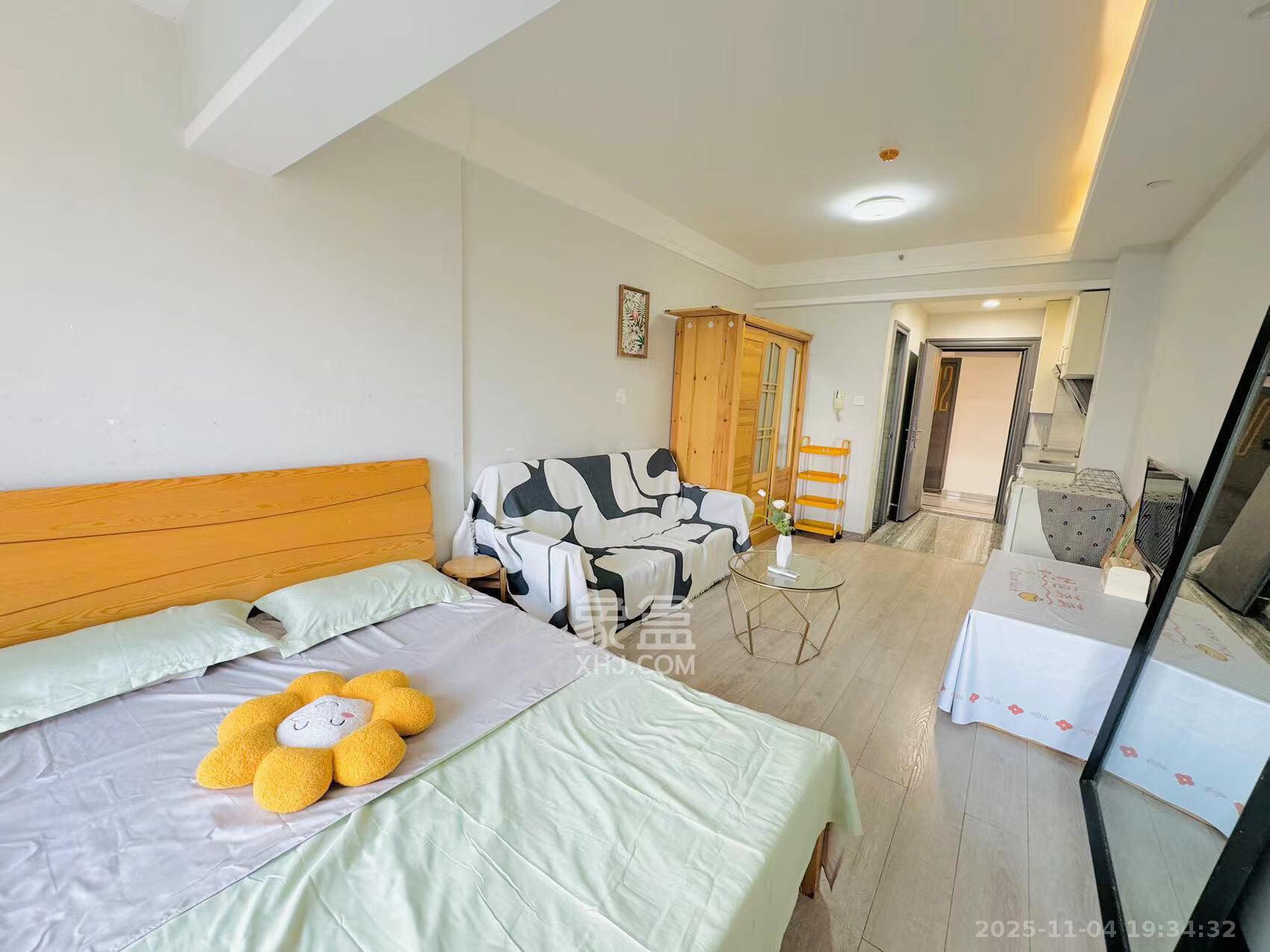 拿铁空间  1室0厅4卫    1500.0元/月室内图