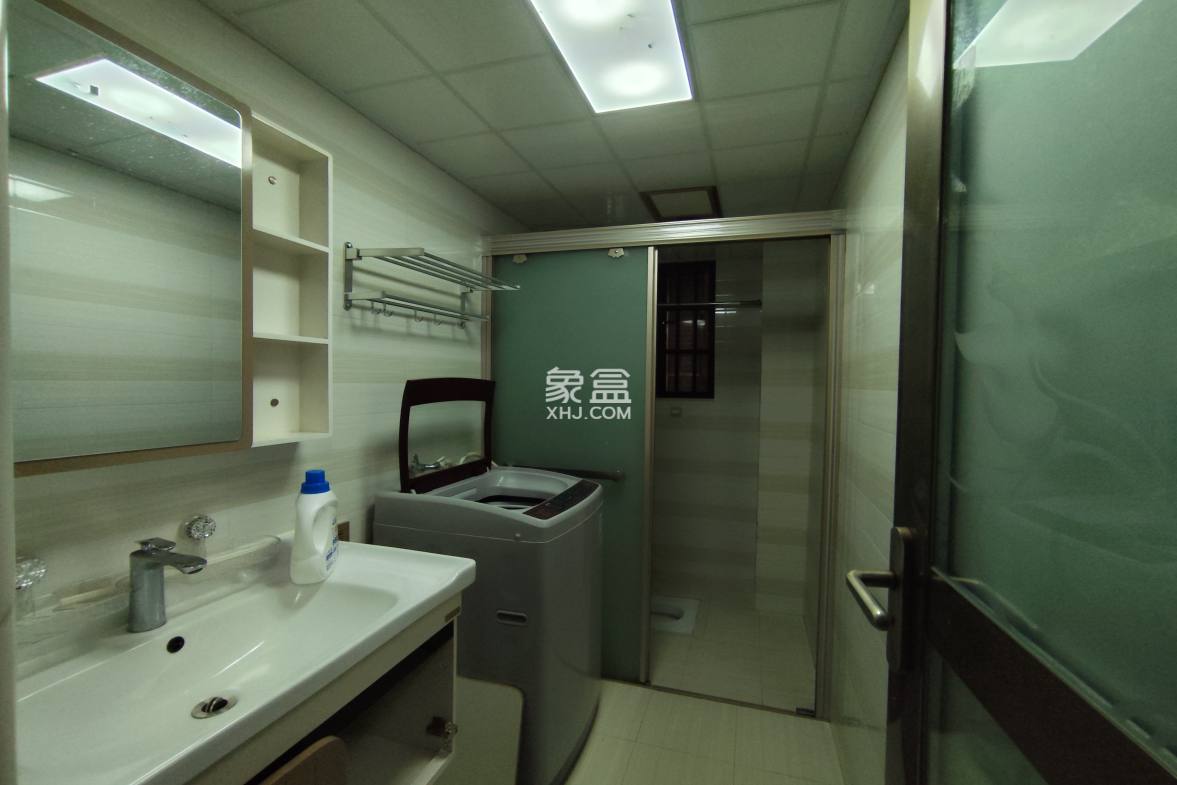 南门口安置小区一期 1室0厅0卫 2400.0元/月 南门口安置小区一期 1室0厅0卫 2400.0元/月室内图