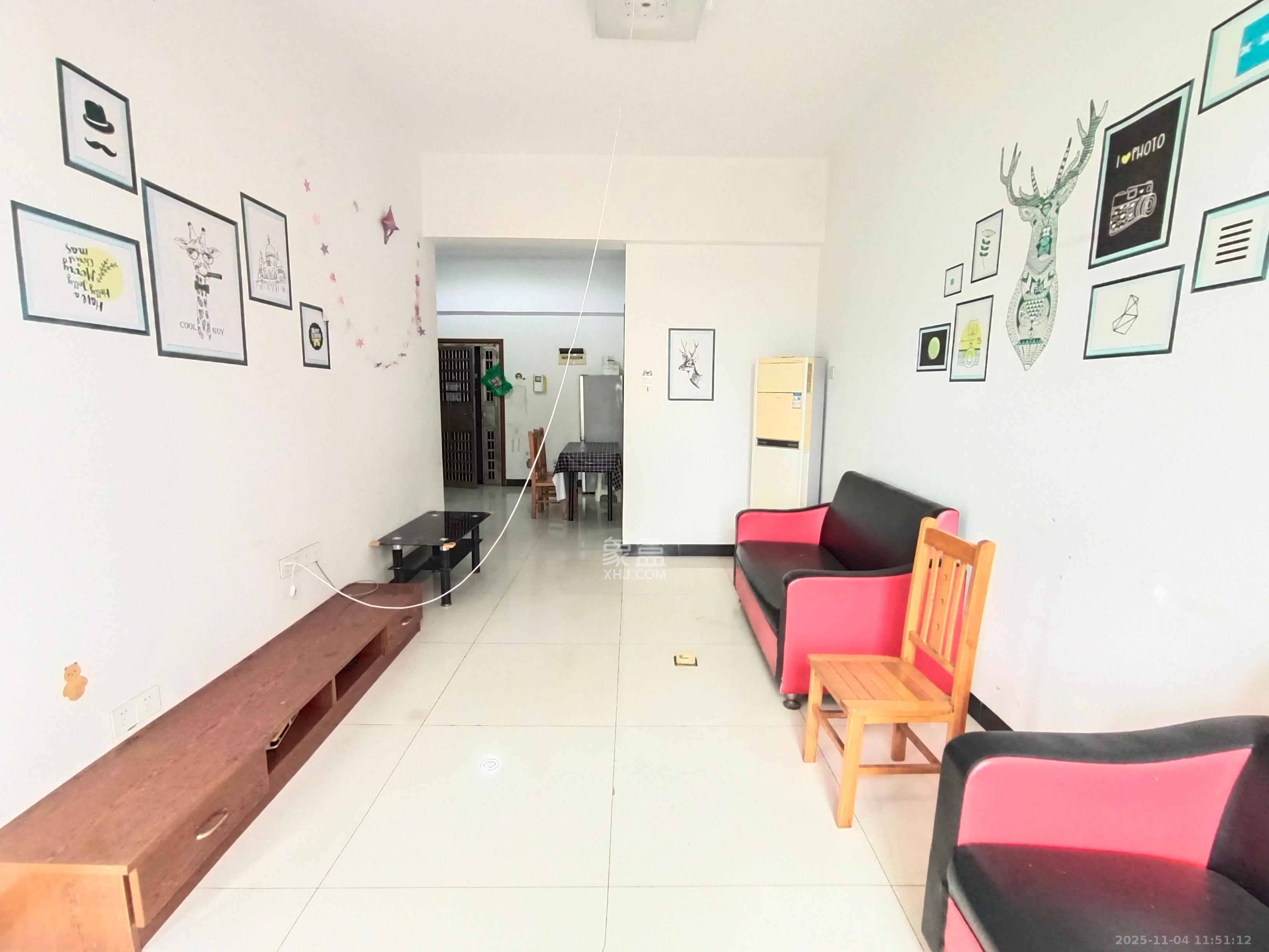 红树湾 2室2厅1卫 1600.0元/月 红树湾 2室2厅1卫 1600.0元/月室内图