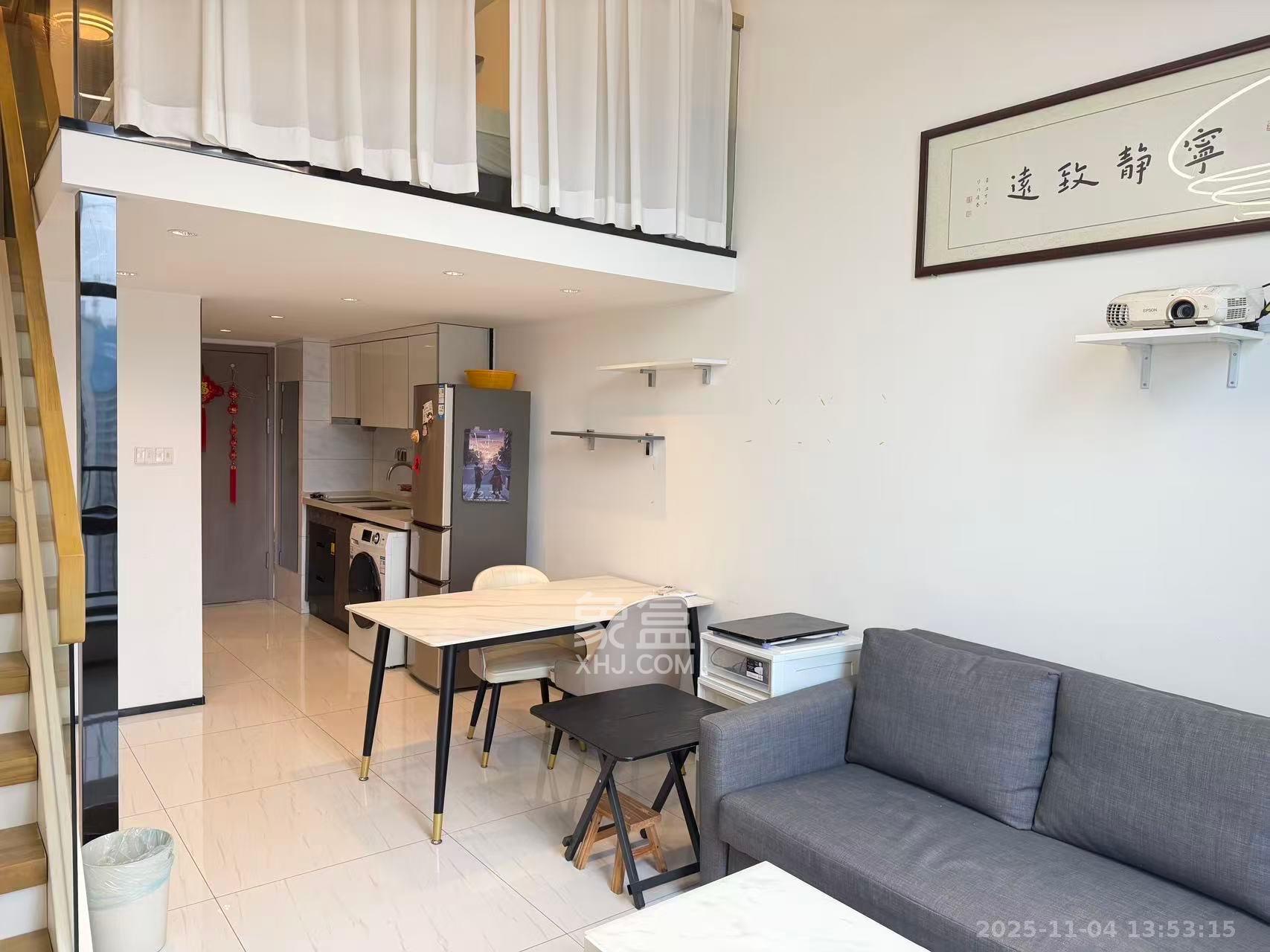 藏珑湖上公馆 1室1厅2卫 2300.0元/月 藏珑湖上公馆 1室1厅2卫 2300.0元/月室内图