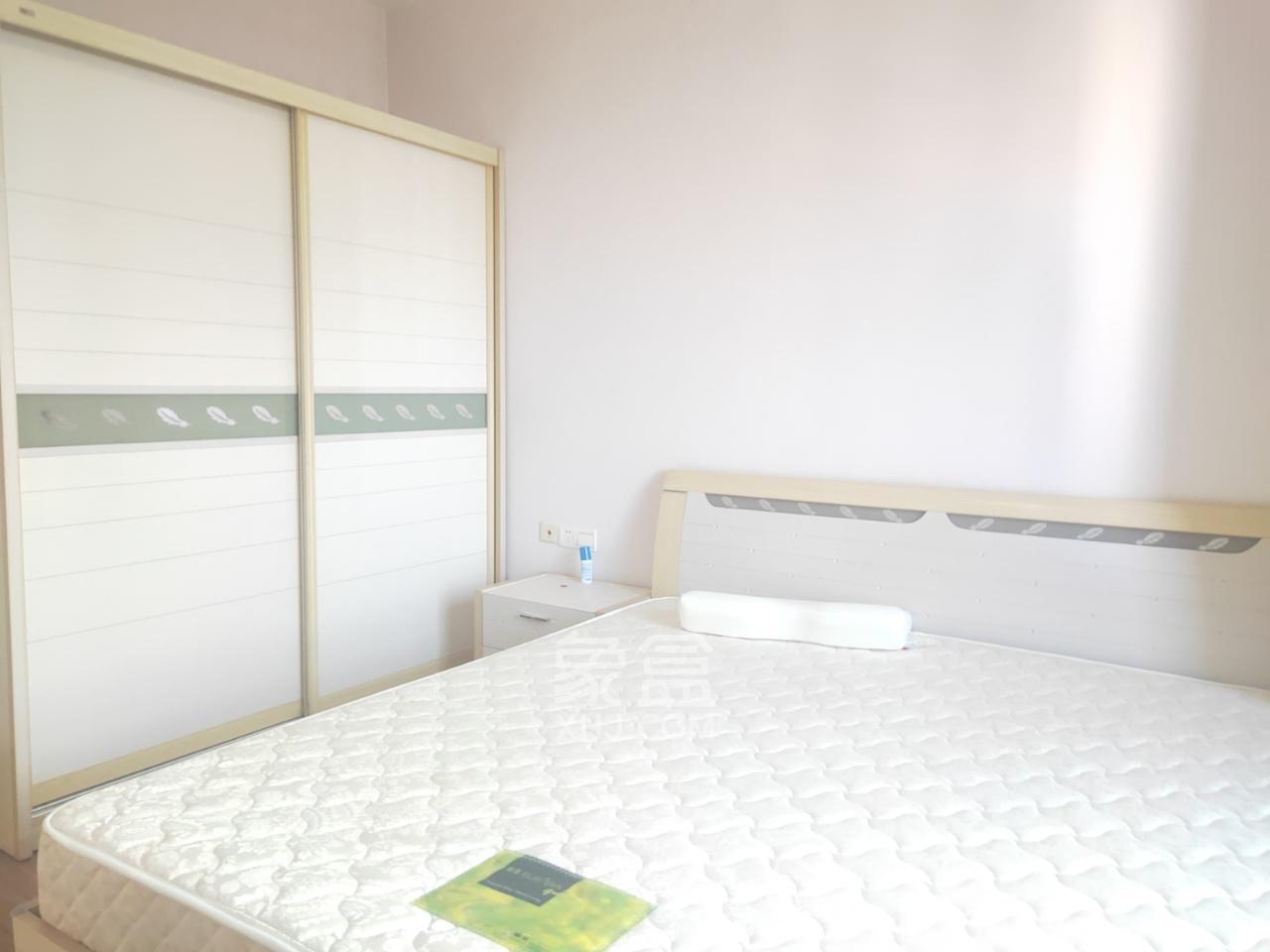 尚城 2室1厅1卫 1700.0元/月 尚城 2室1厅1卫 1700.0元/月室内图