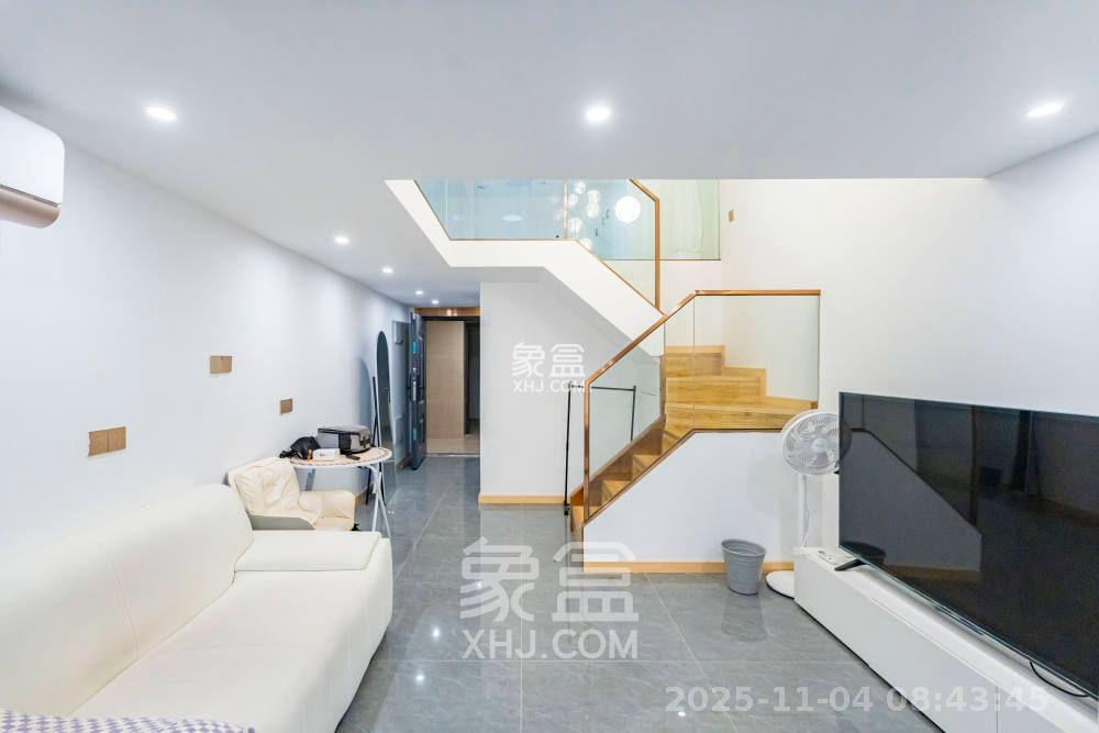 富兴时代御城  2室1厅1卫    3200.0元/月