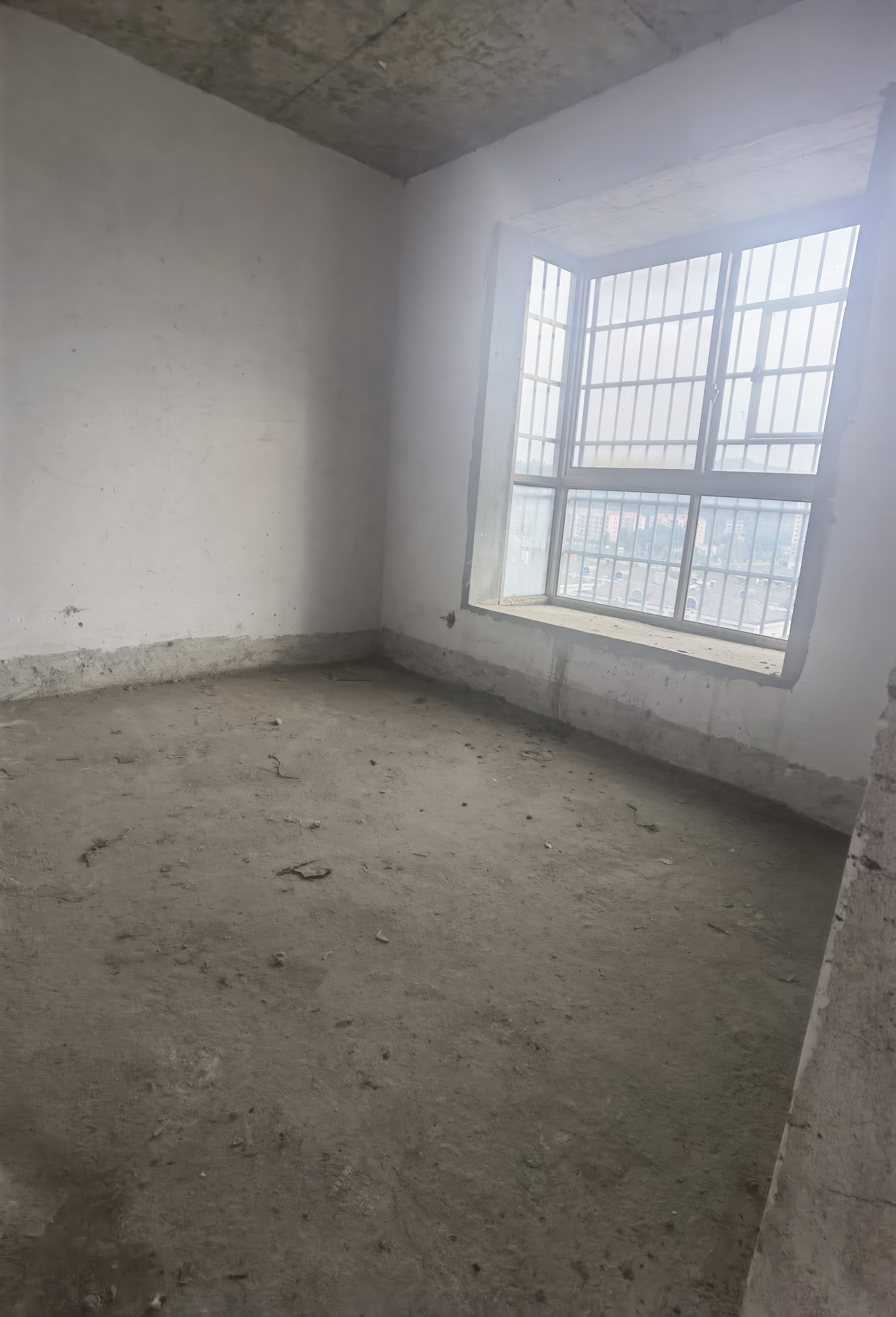 桂花园  2室2厅1卫    32.0万客厅