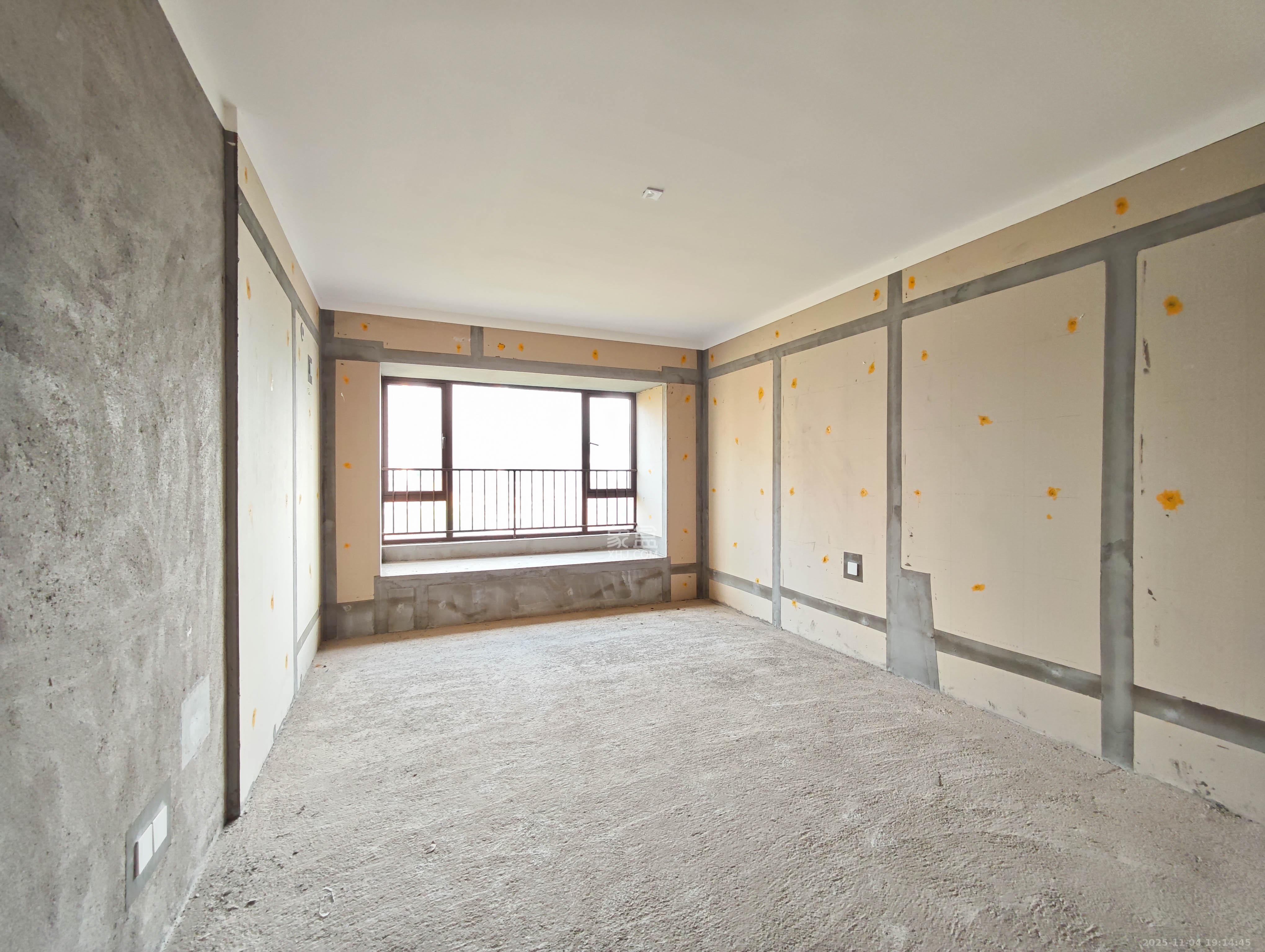 保利城（中航城国际社区、郡原美村）  4室2厅2卫    148.0万卧室