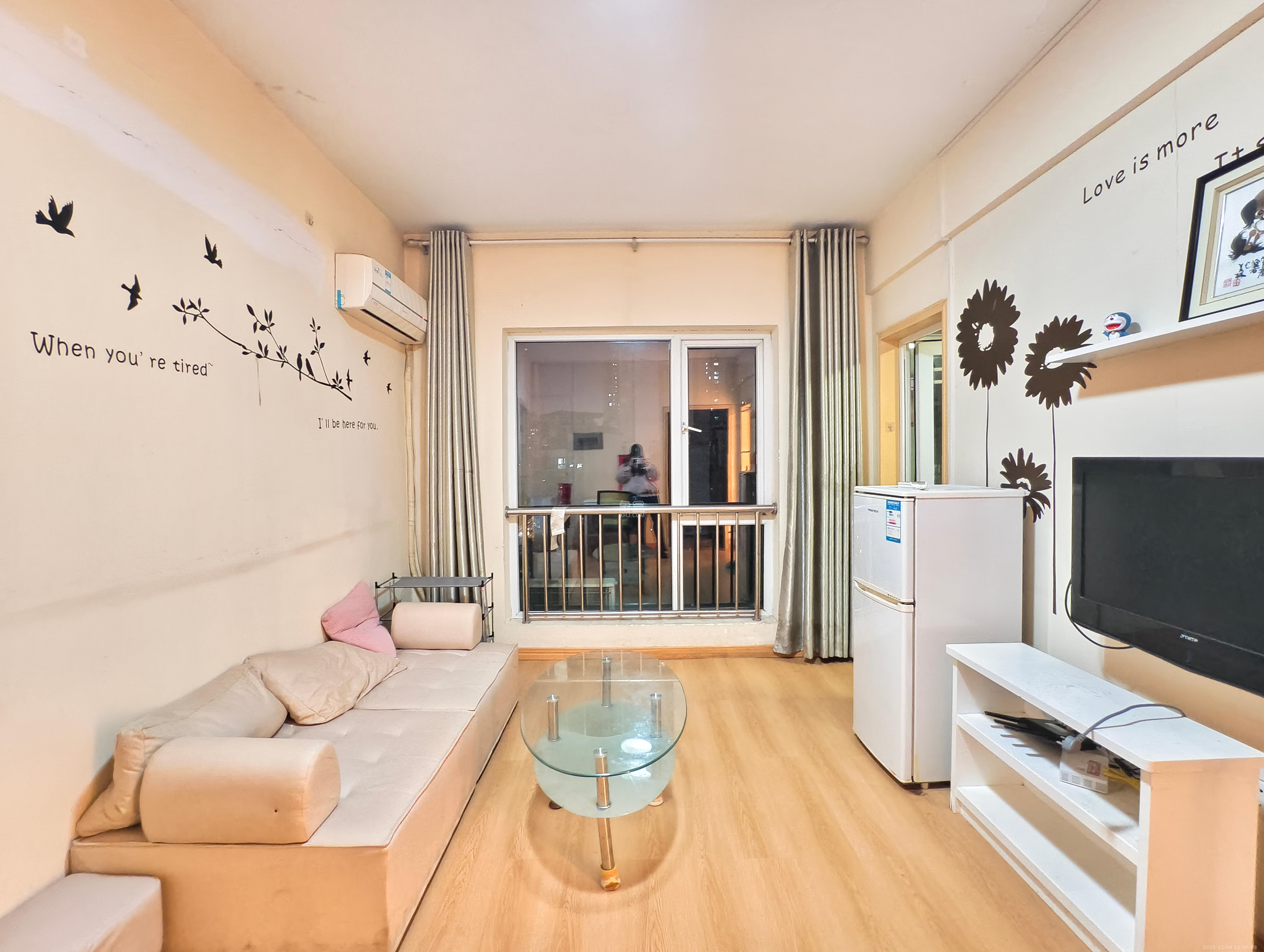 香麓丽舍  1室1厅1卫    1850.0元/月