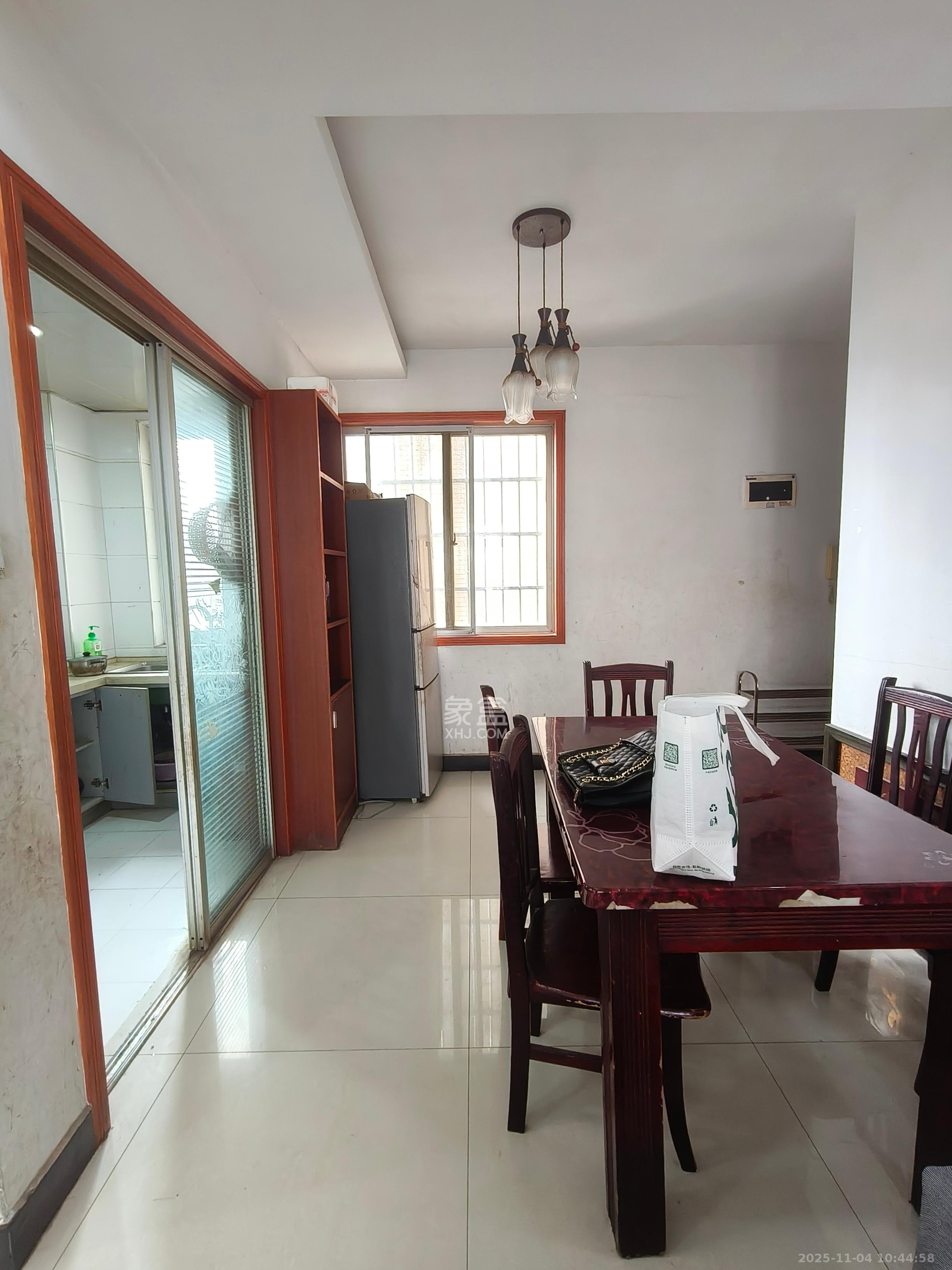 万丽景园  2室2厅1卫    1600.0元/月室内图