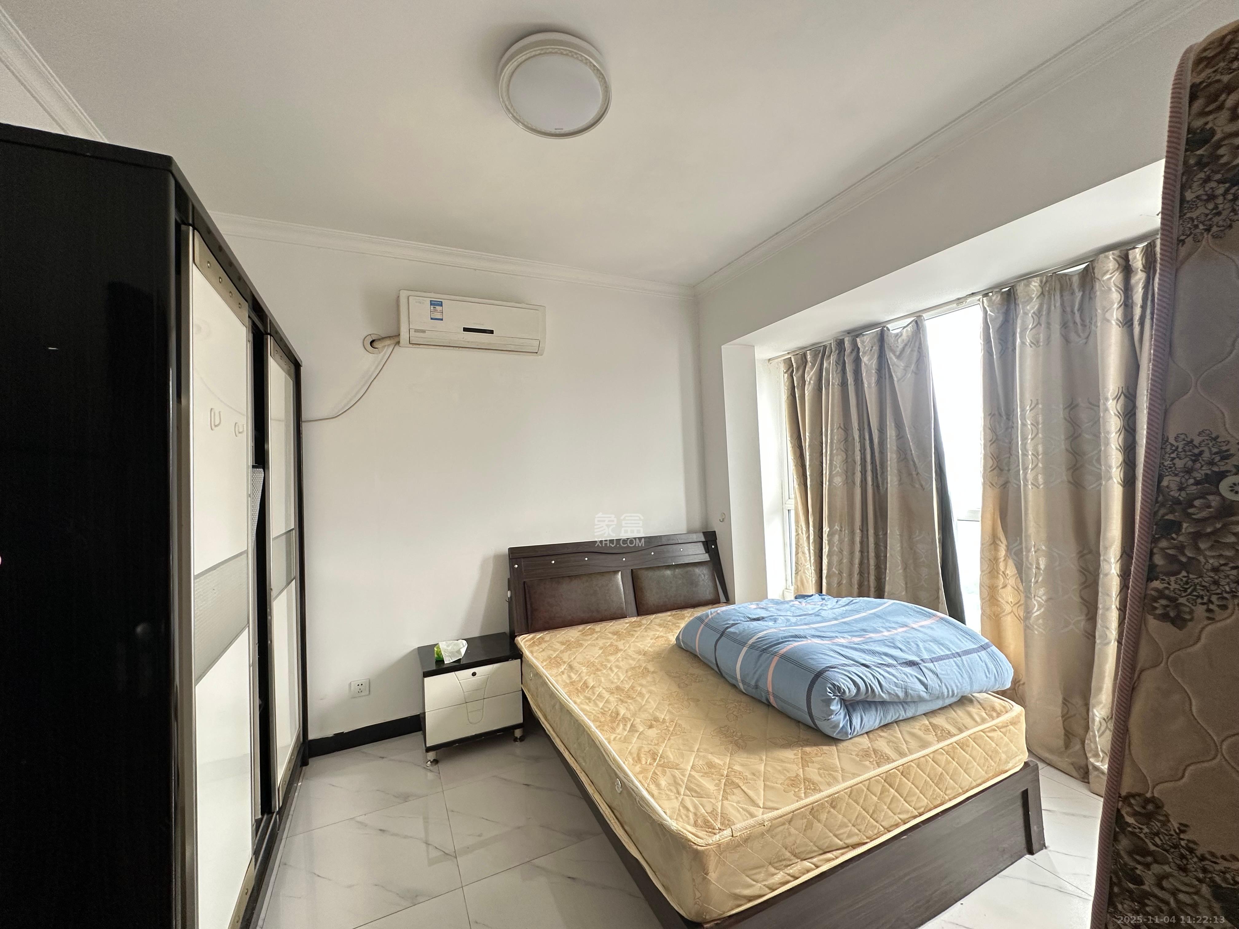 华韵城市海岸(城市水岸苑) 2室2厅1卫 2400.0元/月 华韵城市海岸(城市水岸苑) 2室2厅1卫 2400.0元/月室内图