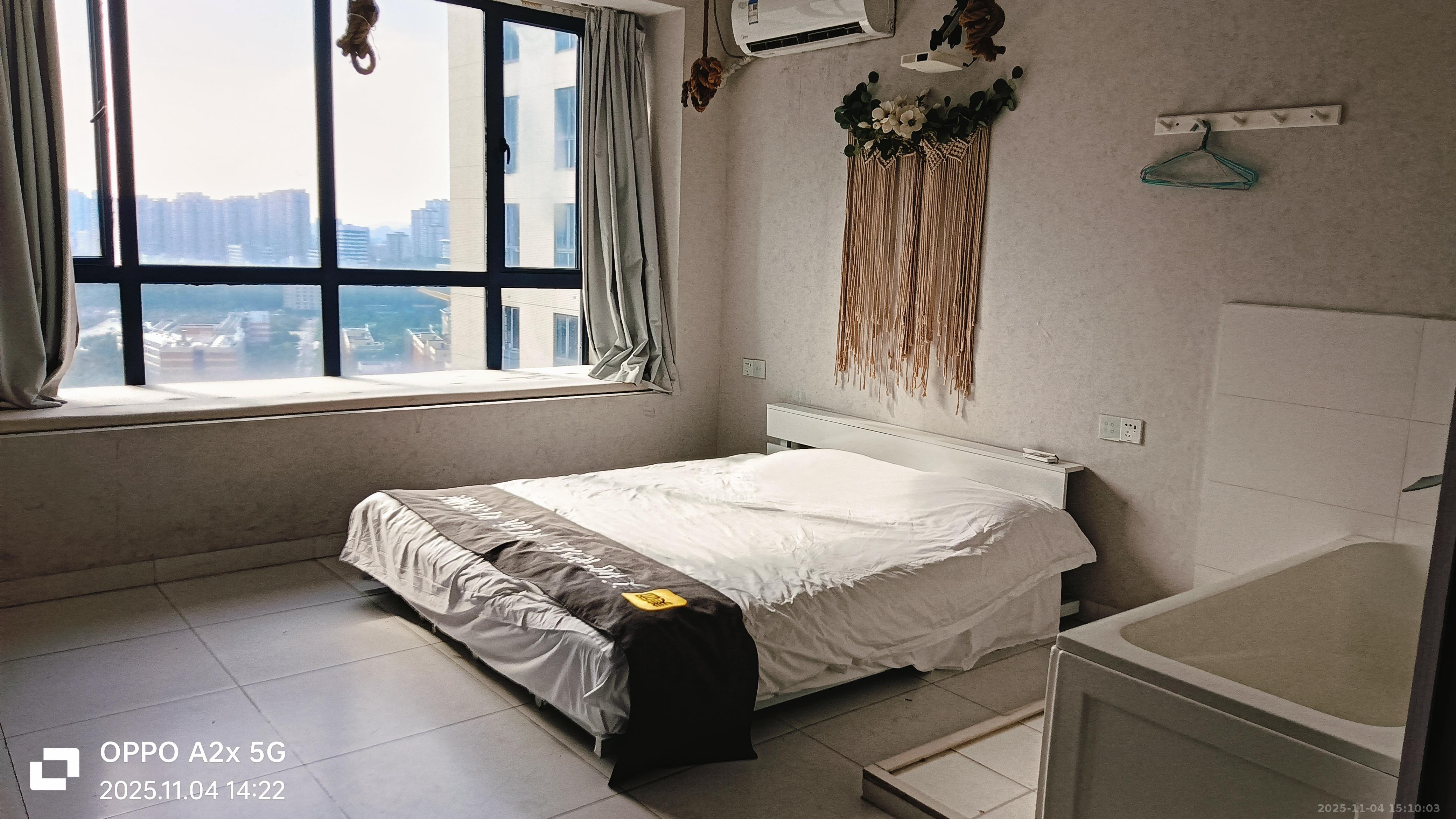 洋湖时代 1室1厅1卫 900.0元/月 洋湖时代 1室1厅1卫 900.0元/月室内图