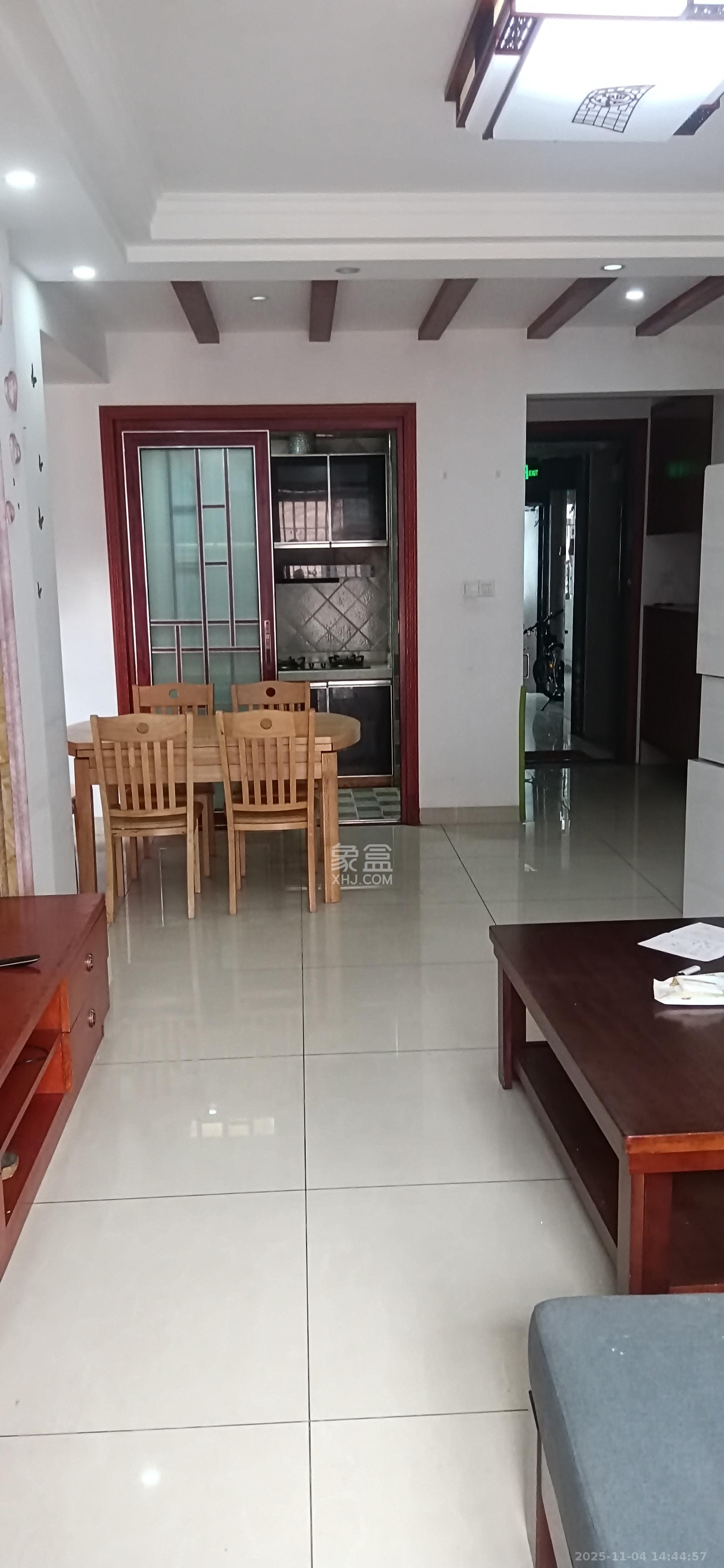 海伦春天  2室2厅1卫    1800.0元/月室内图