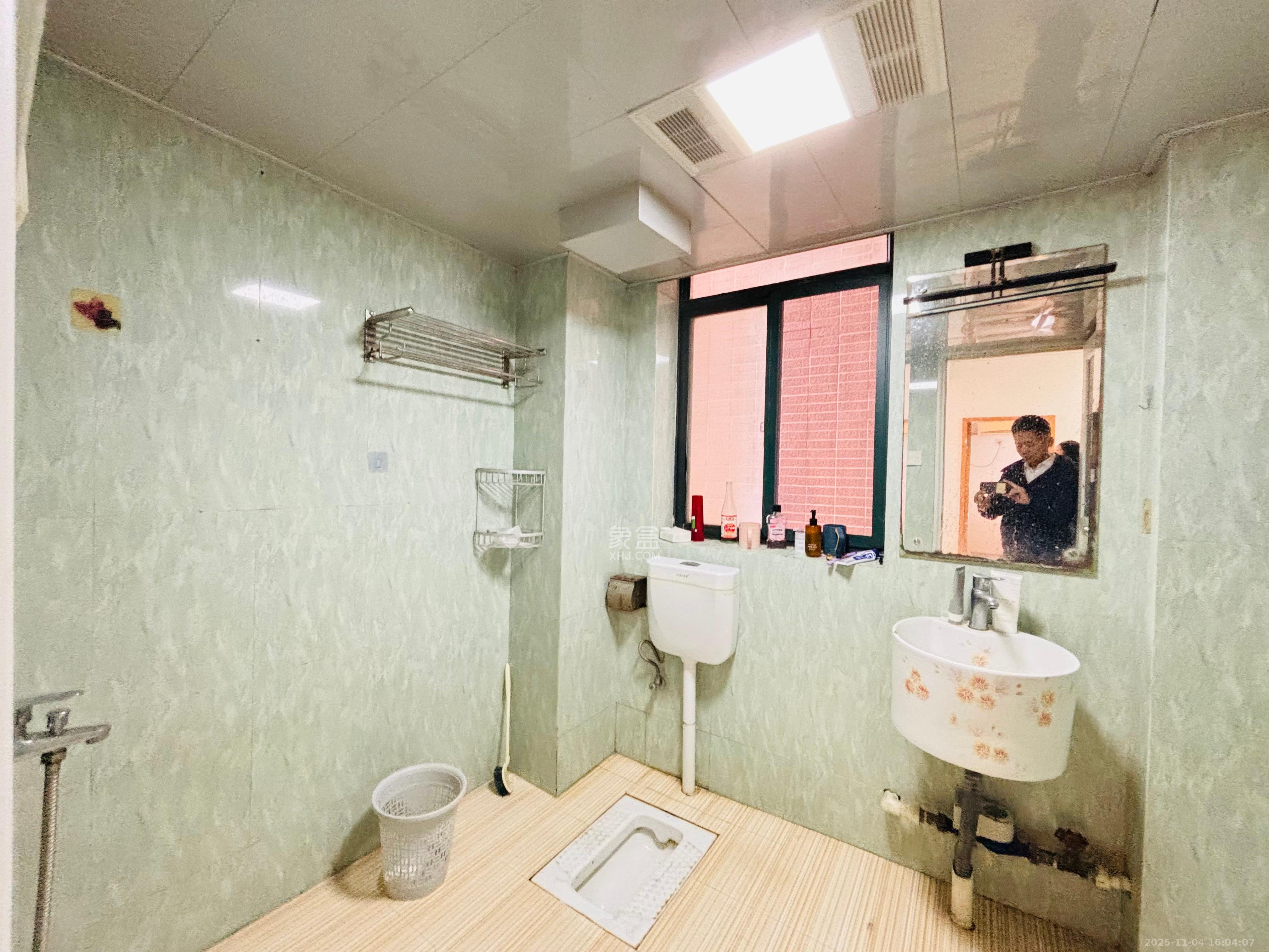 圆梦完美生活  2室1厅1卫    1500.0元/月室内图