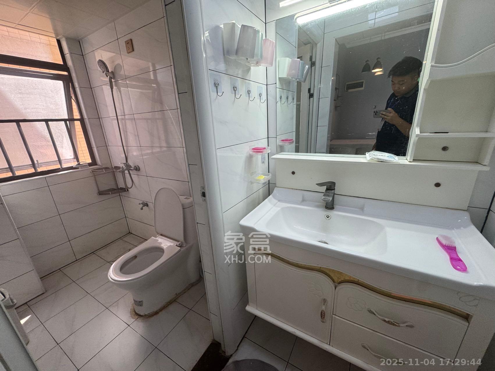 水墨林溪  3室2厅1卫    2200.0元/月室内图