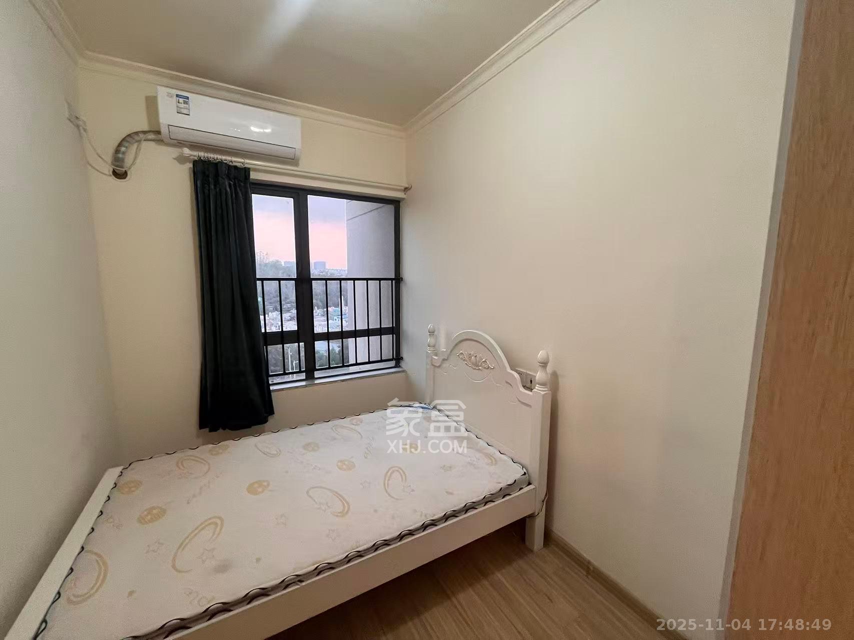 碧桂园南城首府(东宸林海) 3室2厅2卫 1800.0元/月 碧桂园南城首府(东宸林海) 3室2厅2卫 1800.0元/月室内图