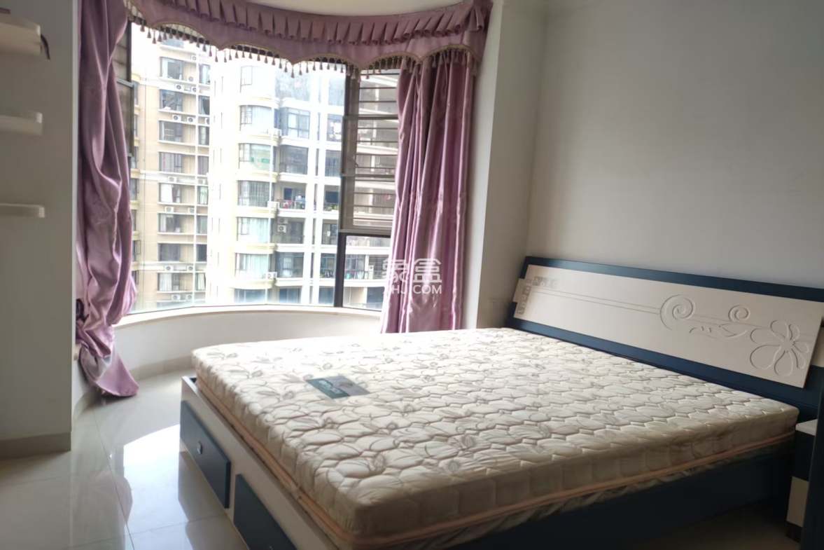 滨江帝景一期 2室2厅1卫 2200.0元/月 滨江帝景一期 2室2厅1卫 2200.0元/月室内图