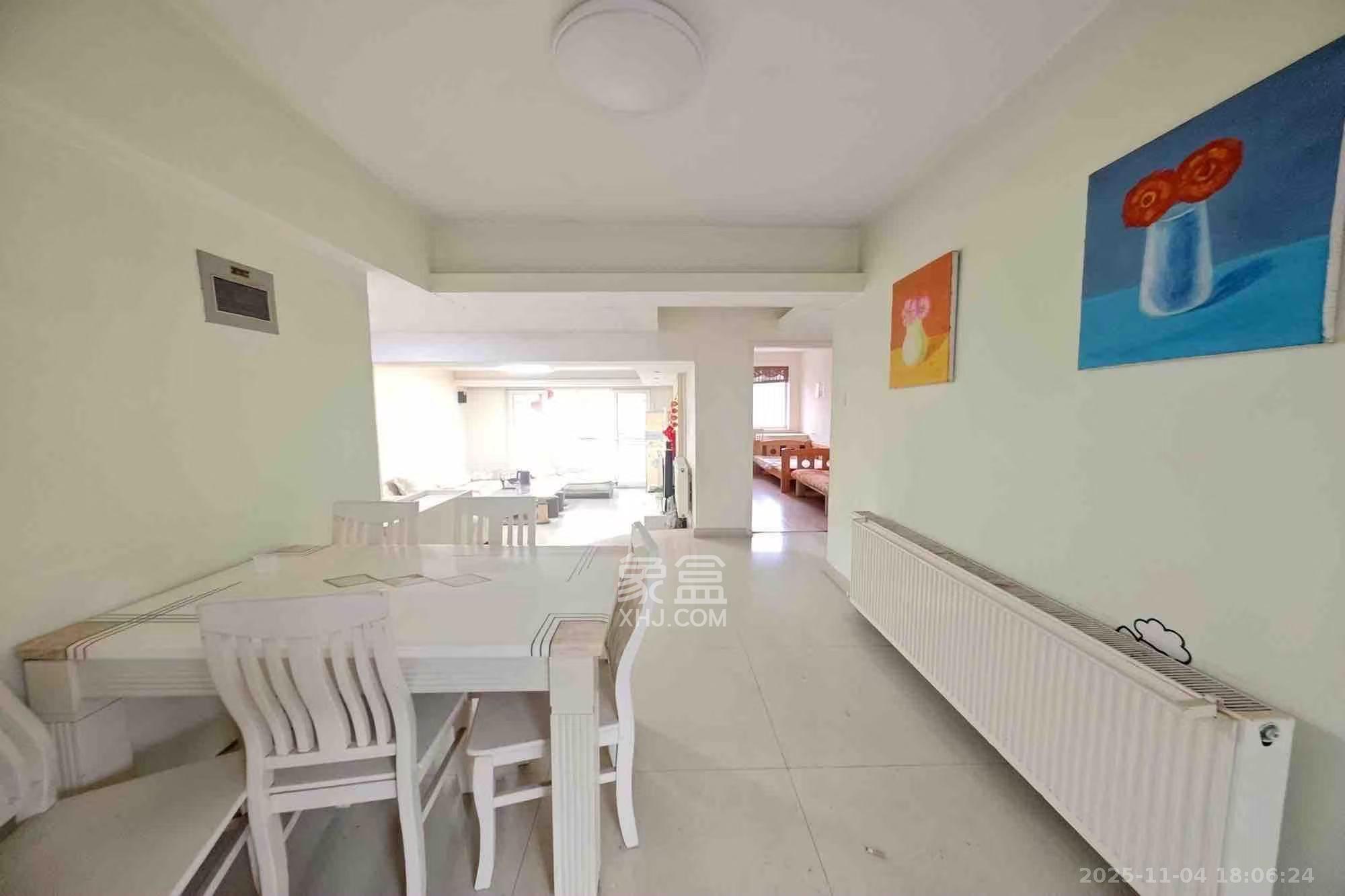 福乐康城  3室2厅2卫    2300.0元/月室内图