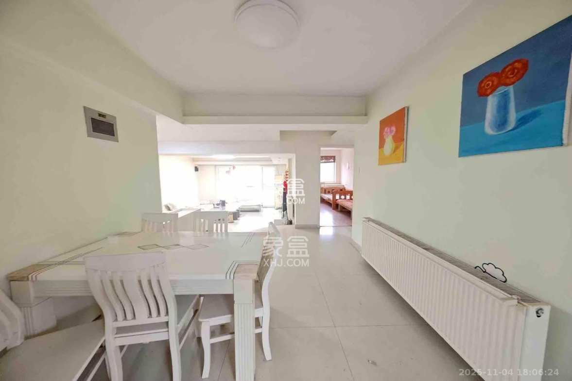 福乐康城 3室2厅2卫 2300.0元/月 福乐康城 3室2厅2卫 2300.0元/月室内图