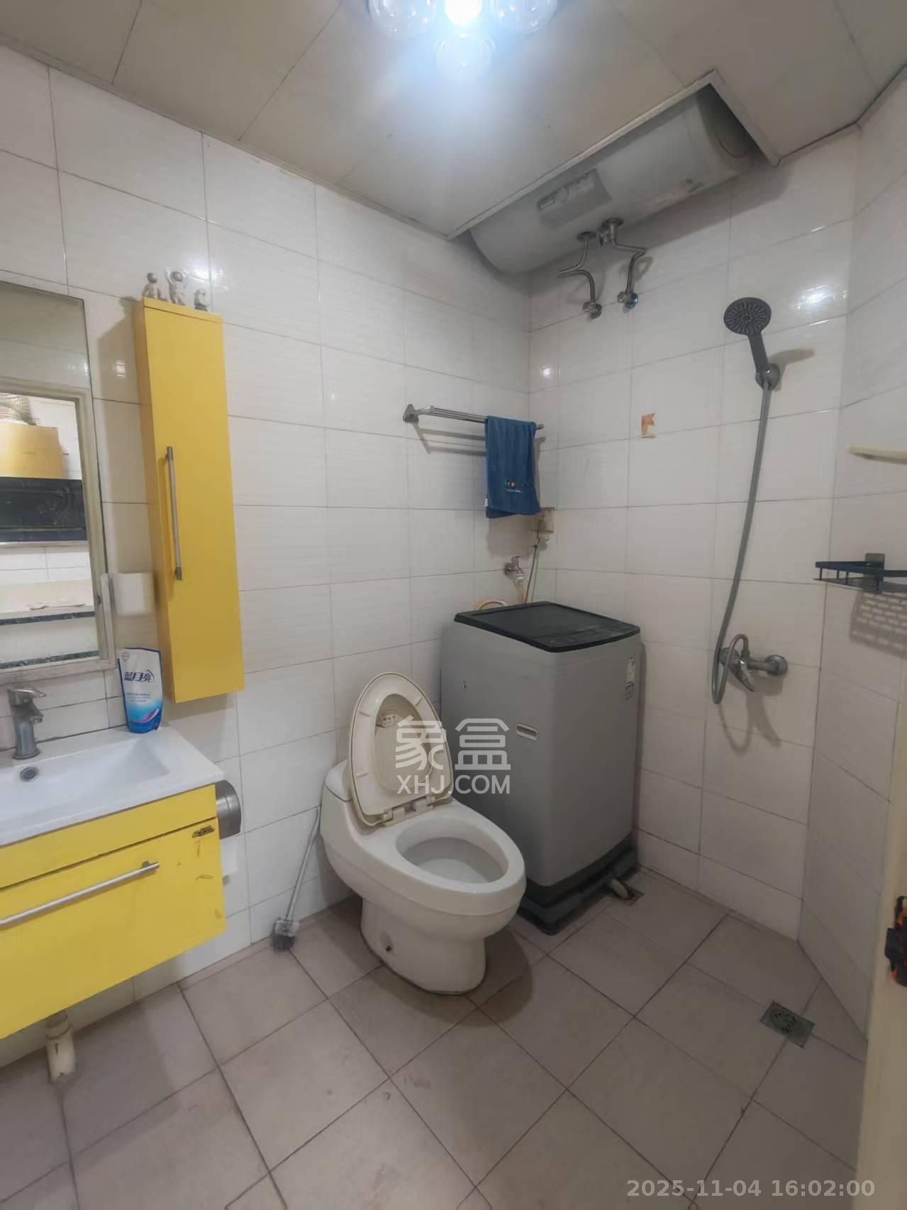 嘉盛华庭（一期、二期、三期）  1室1厅1卫    1280.0元/月室内图