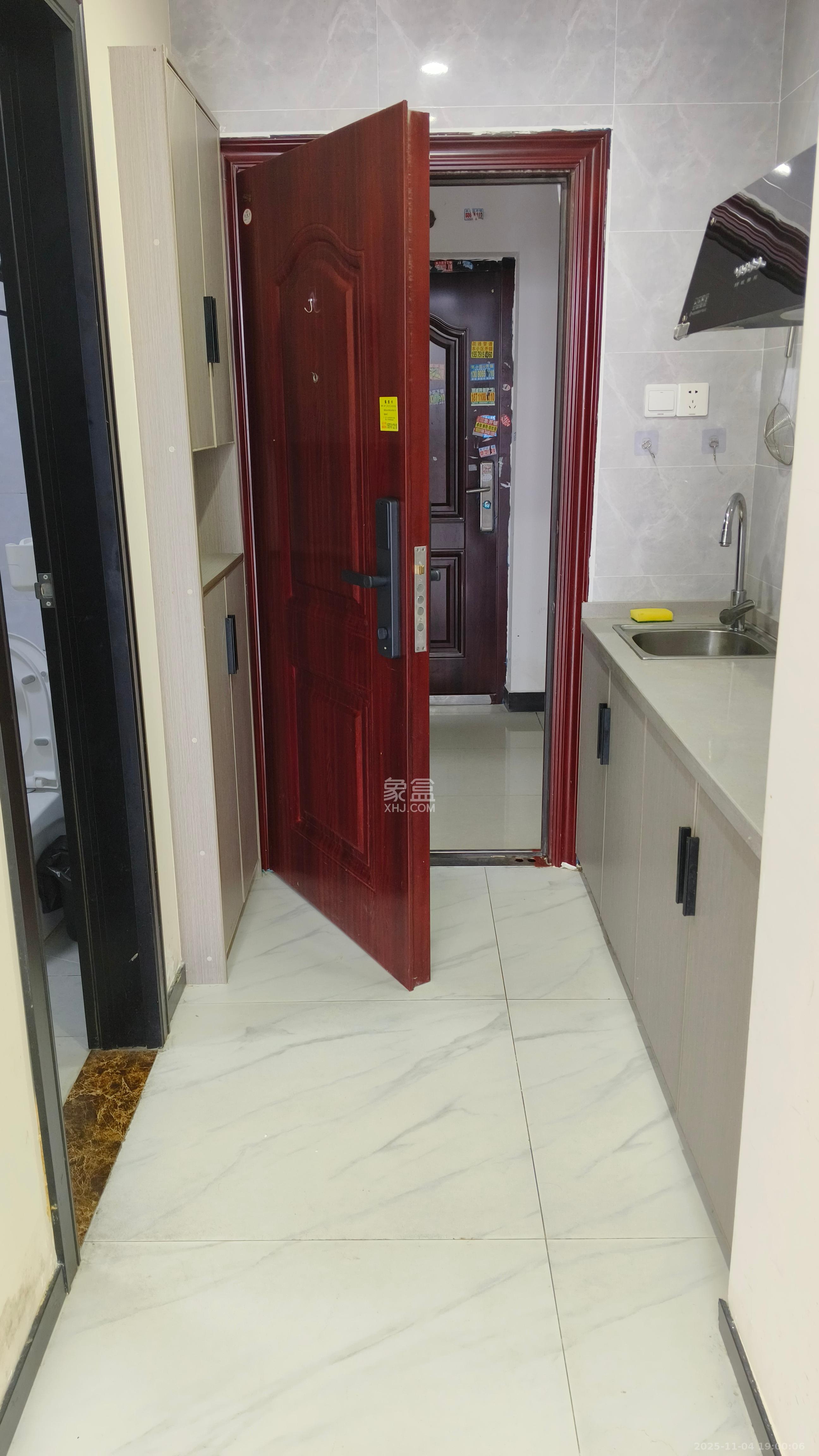 东方美地  1室1厅1卫    1450.0元/月室内图