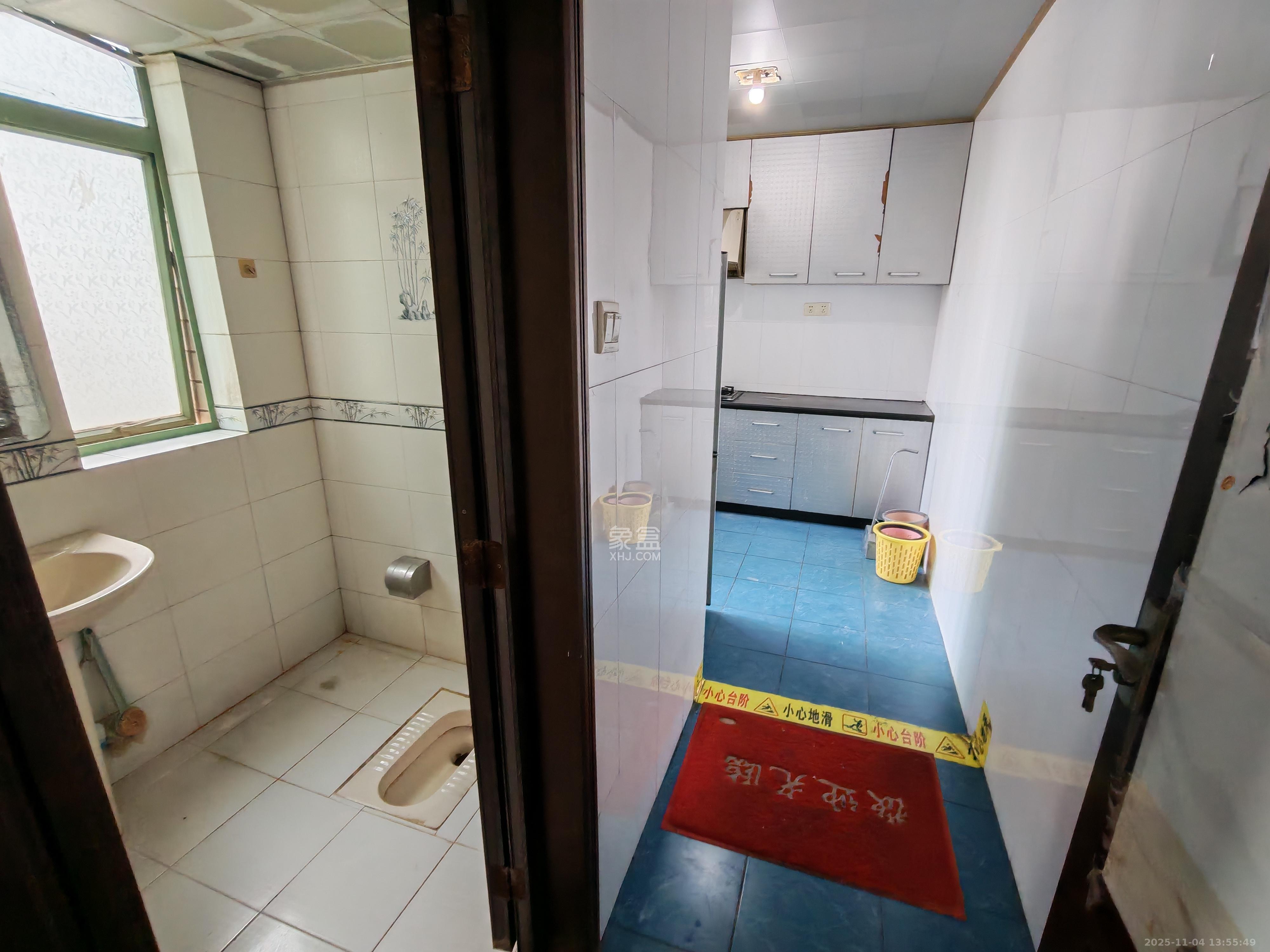 佳逸豪园  3室2厅2卫    3000.0元/月室内图