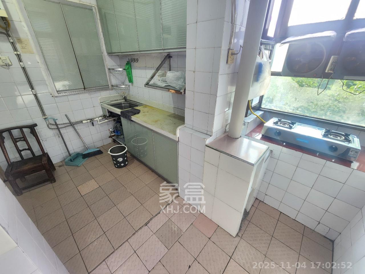 杏林小区  3室2厅1卫    2000.0元/月室内图