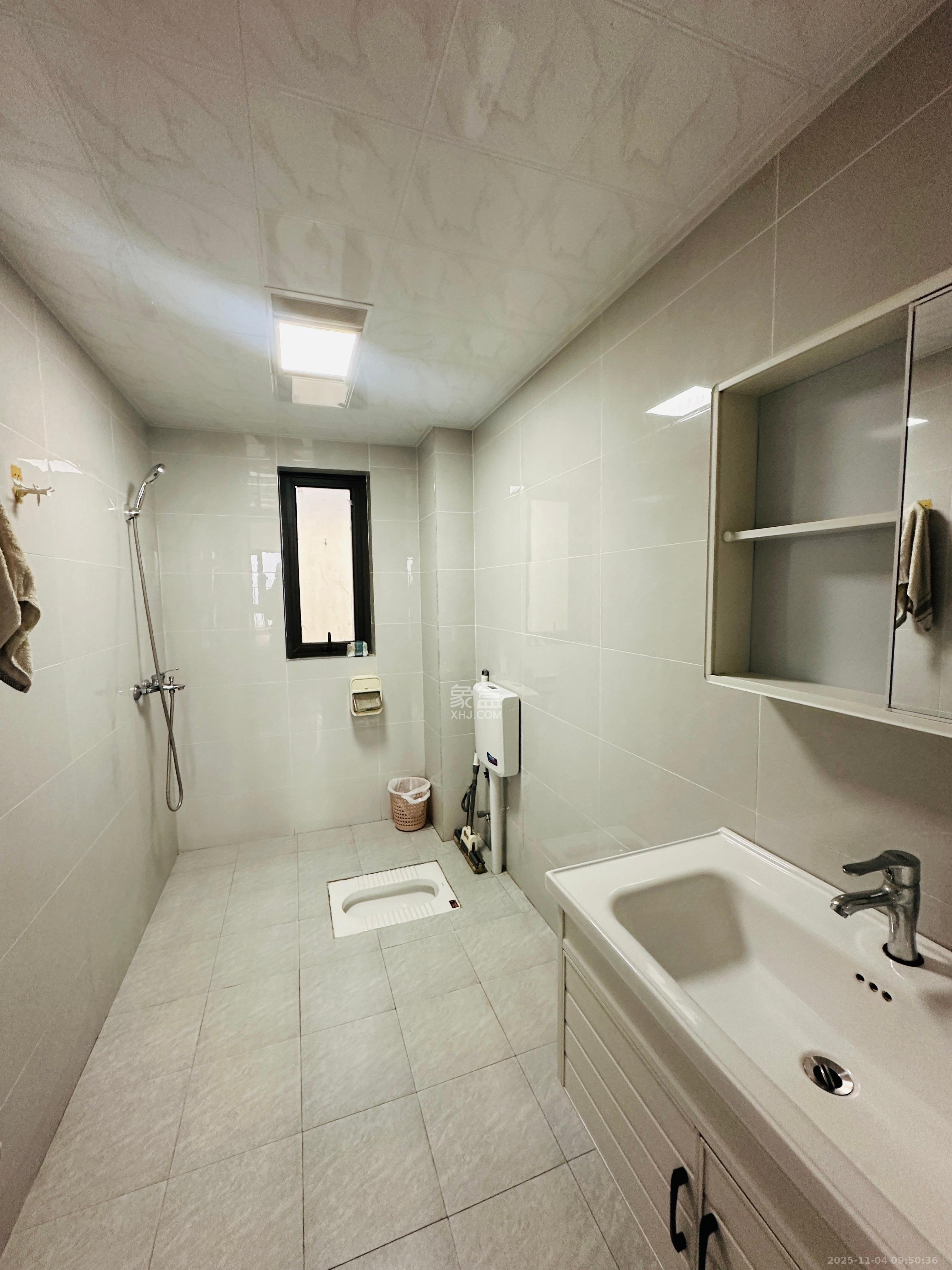 世茂璀璨天城  1室0厅0卫    3200.0元/月室内图