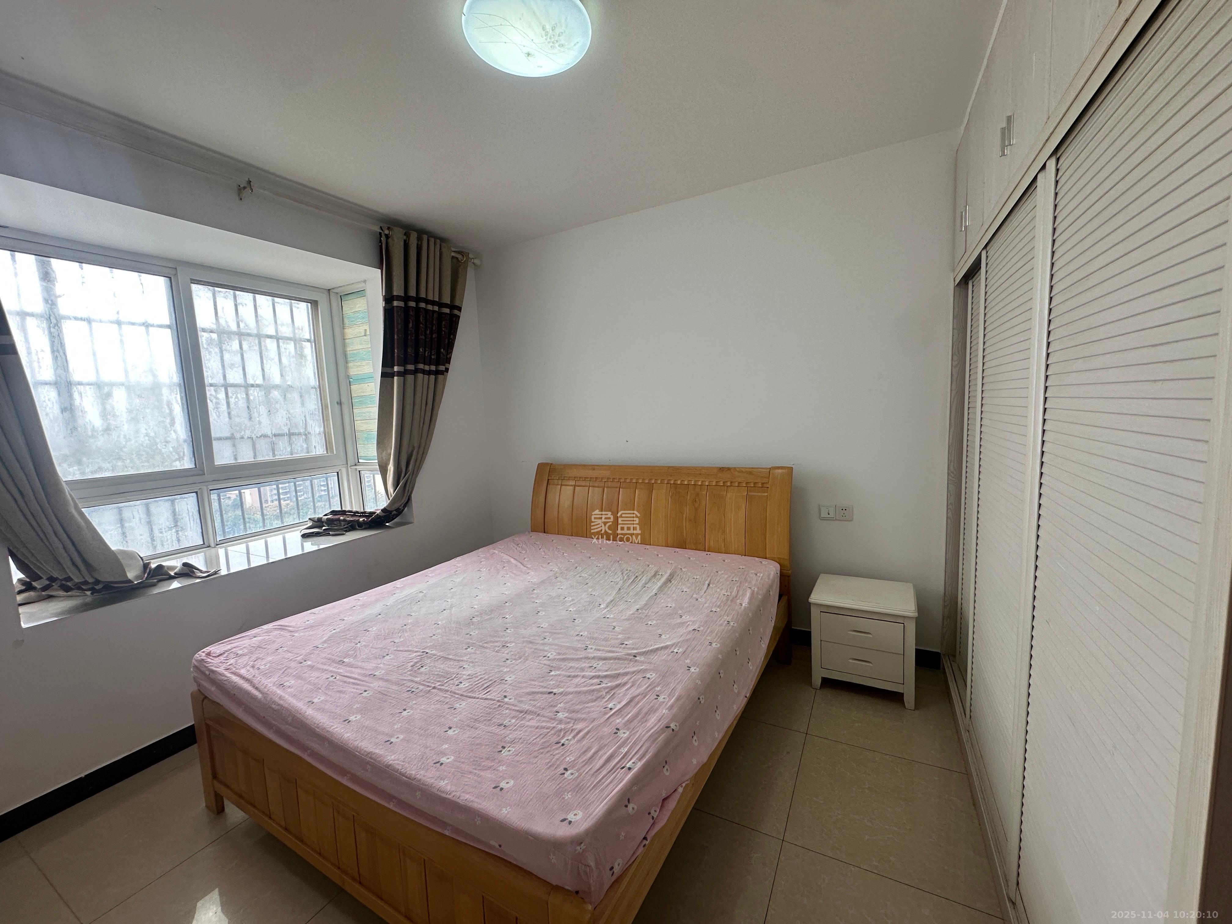 黎郡新宇太和园  2室1厅1卫    1700.0元/月室内图